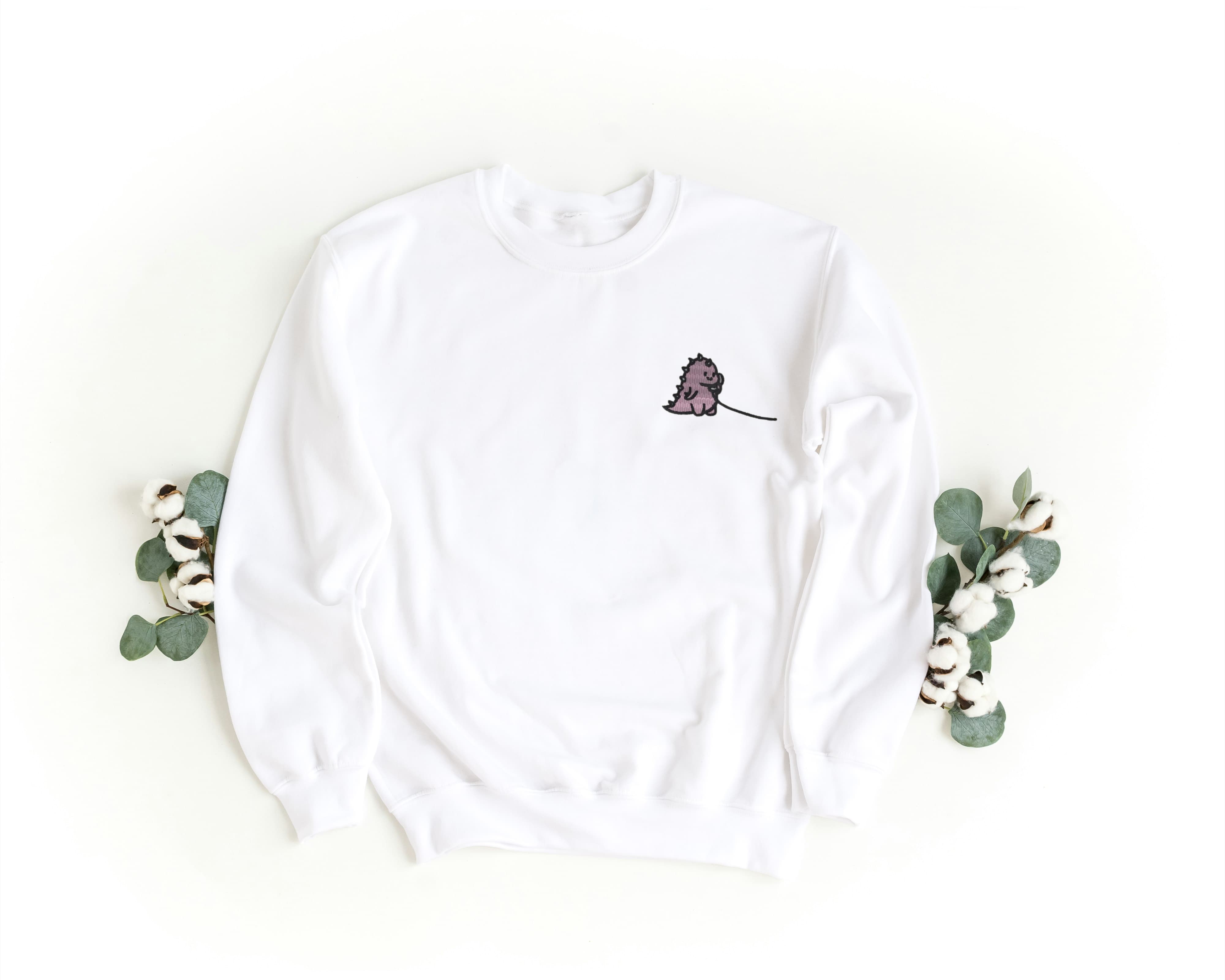 Ricamo Personalizzato - Felpa Ricamata Unisex a Girocollo Per Lui e Per Lei – Morbida e Confortevole – Design Dino e Dina-Biiply