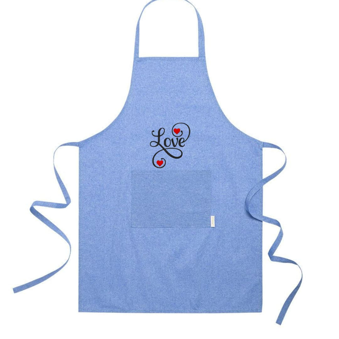 Ricamo Personalizzato - Grembiule in Cotone Riciclato – Sostenibile e Pratico – Cucina e Lavoro – Design Ricamato Scritta Love con Cuori-Biiply