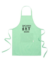 Ricamo Personalizzato - Grembiule in Cotone Riciclato – Sostenibile e Pratico – Cucina e Lavoro – Design Ricamato Today's workout and repeat-Biiply