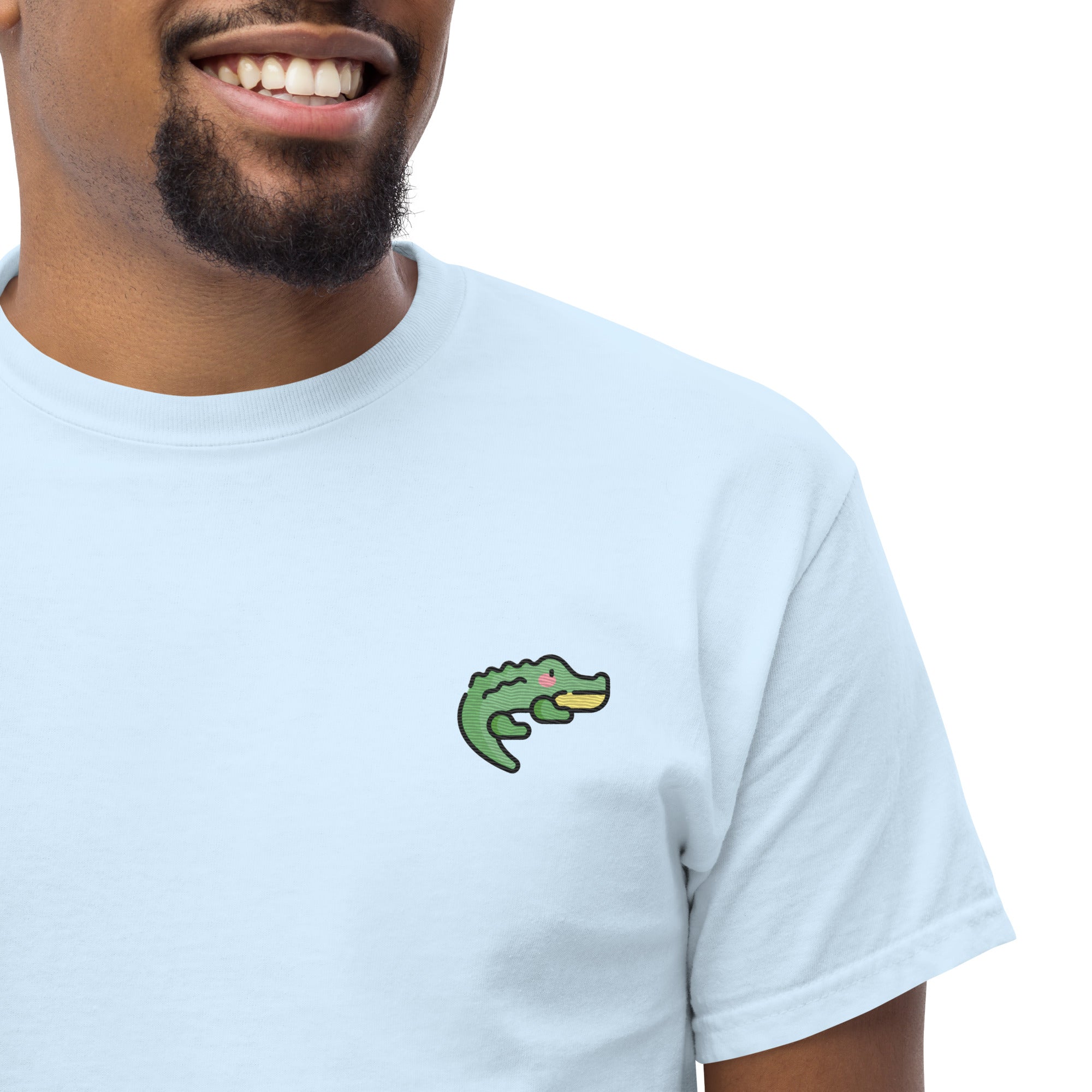 Ricamo Personalizzato - T-Shirt Unisex Ricamata 100% Cotone – Confortevole – Design Coccodrillo-Biiply