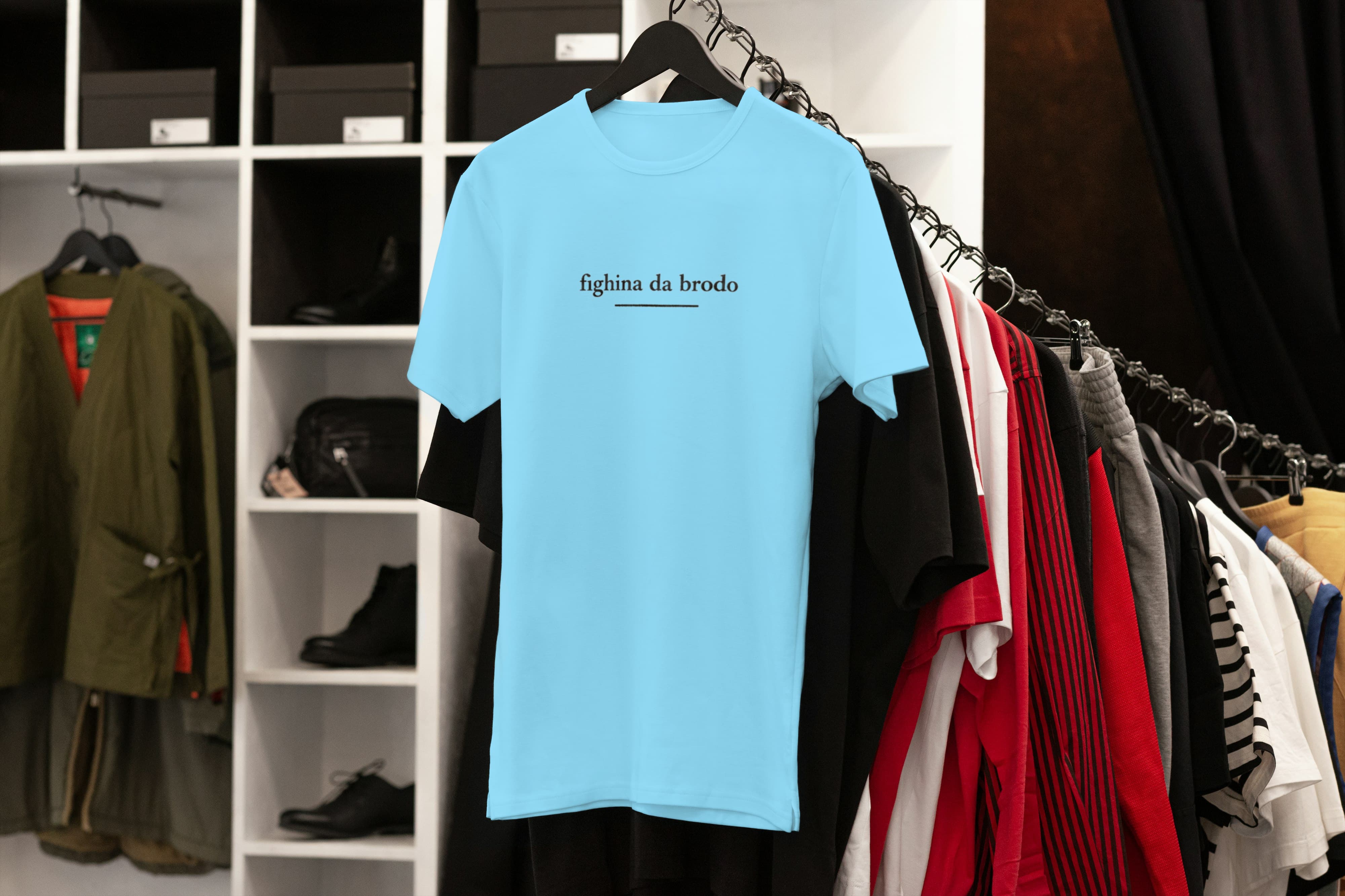 Ricamo Personalizzato - T-Shirt Unisex Ricamata 100% Cotone – Confortevole – Design Fighina da Brodo-Biiply