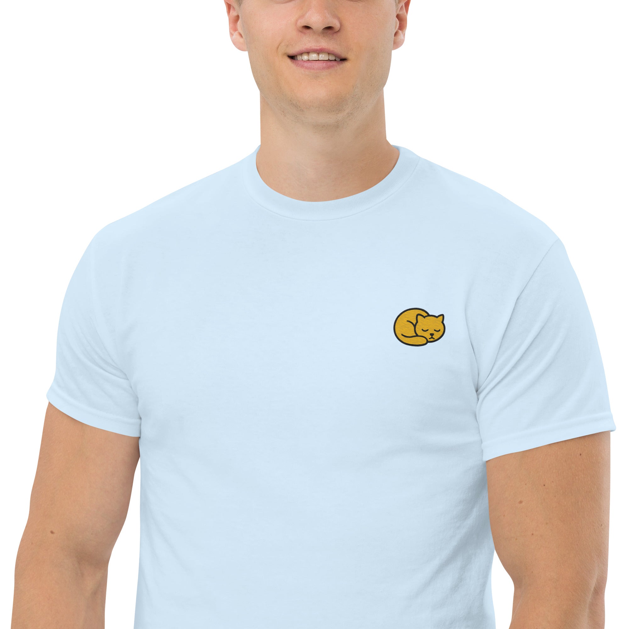 Ricamo Personalizzato - T-Shirt Unisex Ricamata 100% Cotone – Confortevole – Design Gattino-Biiply
