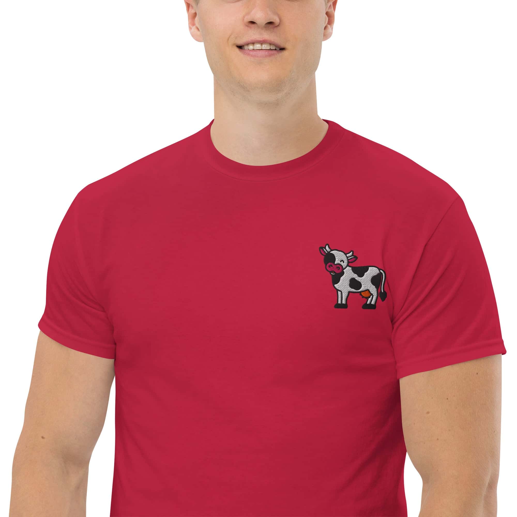 Ricamo Personalizzato - T-Shirt Unisex Ricamata 100% Cotone – Confortevole – Design Mucca-Biiply
