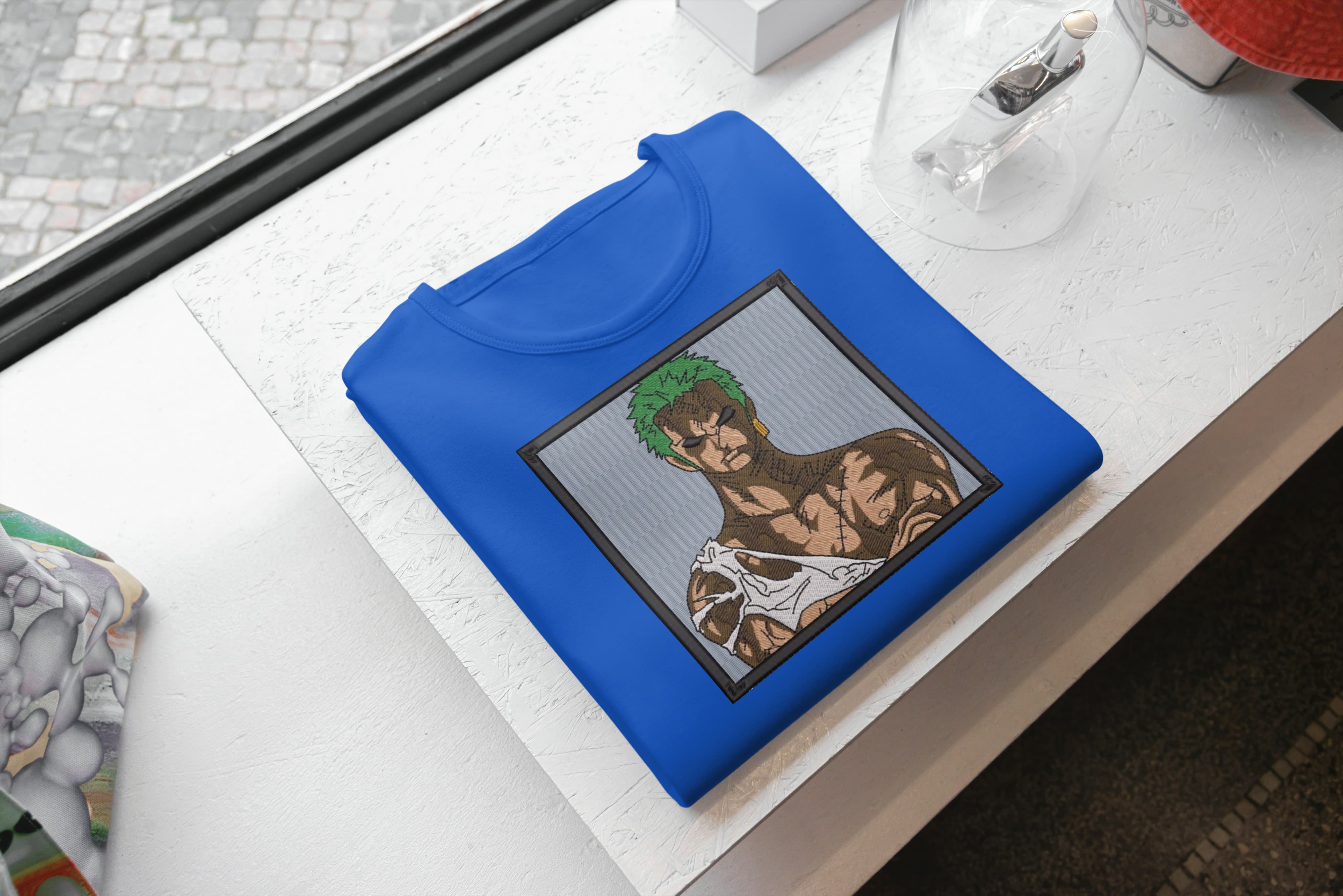 Ricamo Personalizzato - T-Shirt Unisex Ricamata 100% Cotone – Confortevole – Design Personaggio Anime Pirati-Biiply