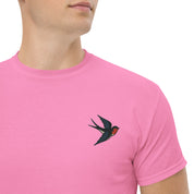 Ricamo Personalizzato - T-Shirt Unisex Ricamata 100% Cotone – Confortevole – Design Rondine-Biiply