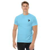 Ricamo Personalizzato - T-Shirt Unisex Ricamata 100% Cotone – Confortevole – Design Rondine-Biiply