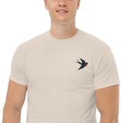 Ricamo Personalizzato - T-Shirt Unisex Ricamata 100% Cotone – Confortevole – Design Rondine-Biiply