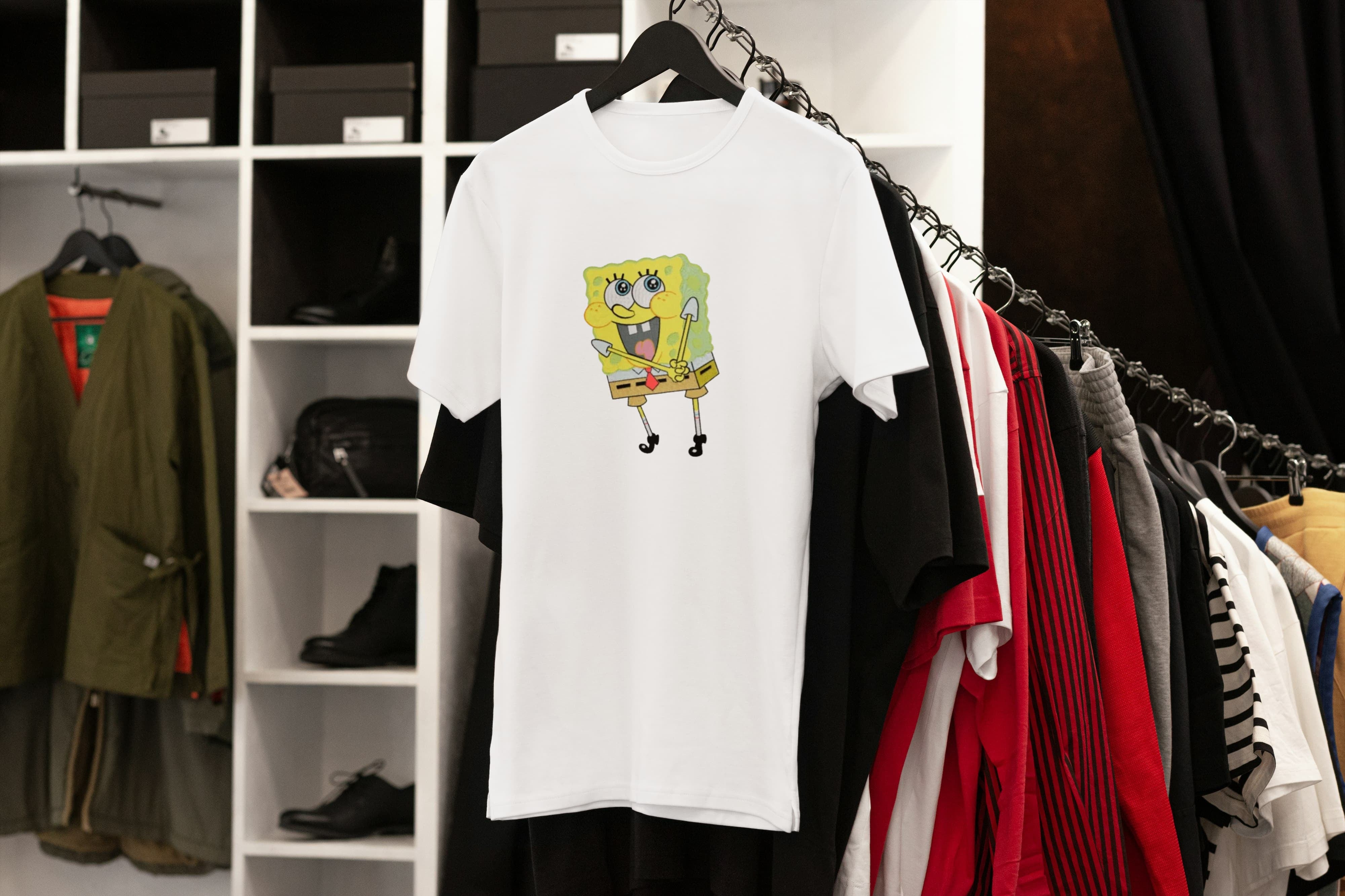 Ricamo Personalizzato - T-Shirt Unisex Ricamata 100% Cotone – Confortevole – Design Spongebob-Biiply