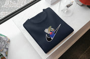 Ricamo Personalizzato - T-Shirt Unisex Ricamata 100% Cotone – Confortevole – Design Swoosh Paperone con banconota-Biiply