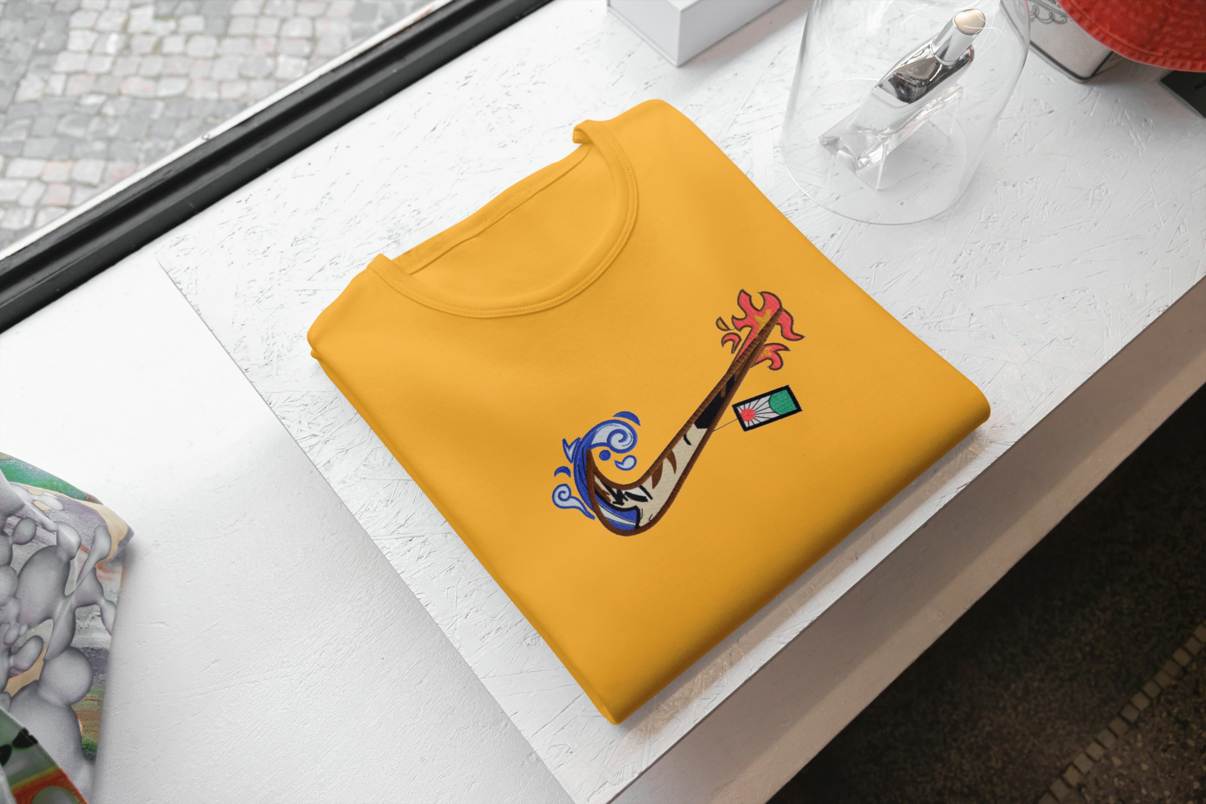 Ricamo Personalizzato - T-Shirt Unisex Ricamata 100% Cotone – Confortevole – Design Swoosh Tangiro-Biiply