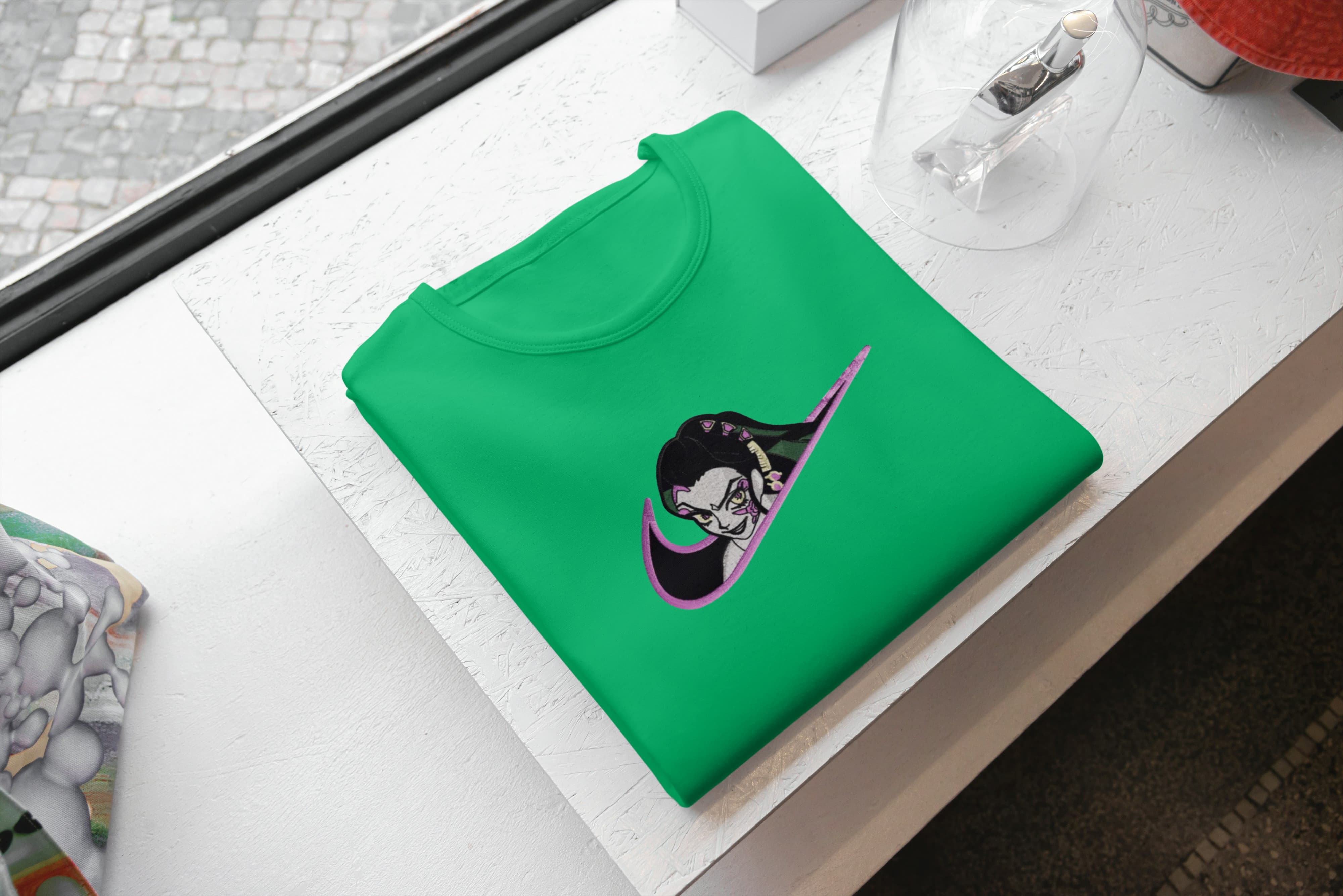 Ricamo Personalizzato - T-Shirt Unisex Ricamata 100% Cotone – Confortevole – Design Swoosh daki-Biiply