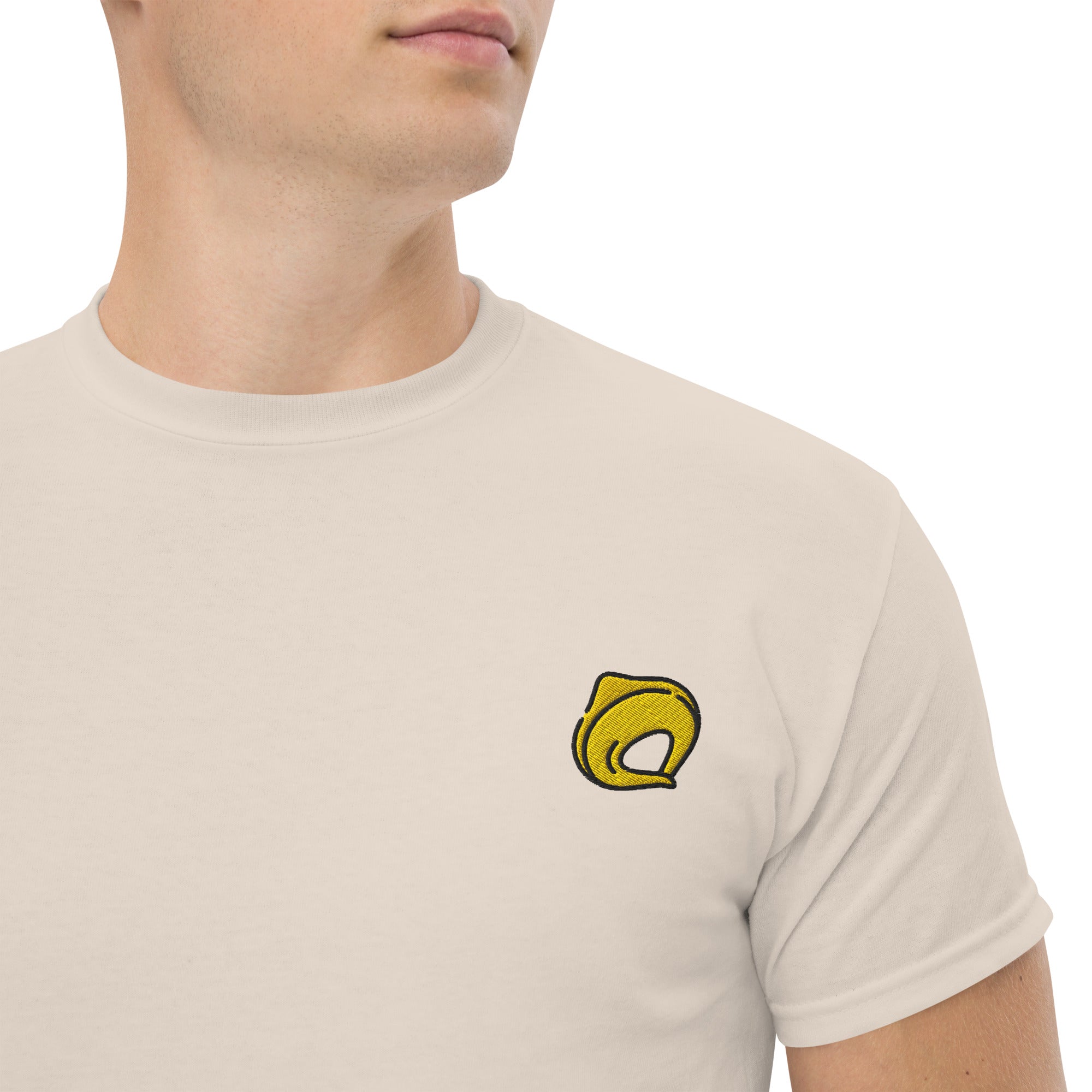 Ricamo Personalizzato - T-Shirt Unisex Ricamata 100% Cotone – Confortevole – Design Tortellino-Biiply