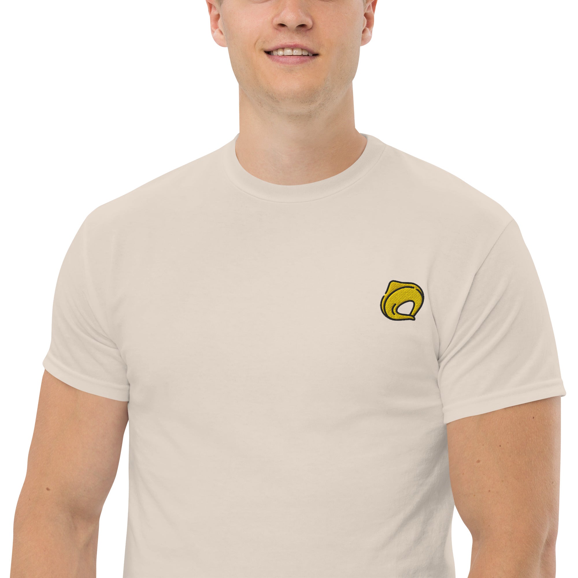 Ricamo Personalizzato - T-Shirt Unisex Ricamata 100% Cotone – Confortevole – Design Tortellino-Biiply