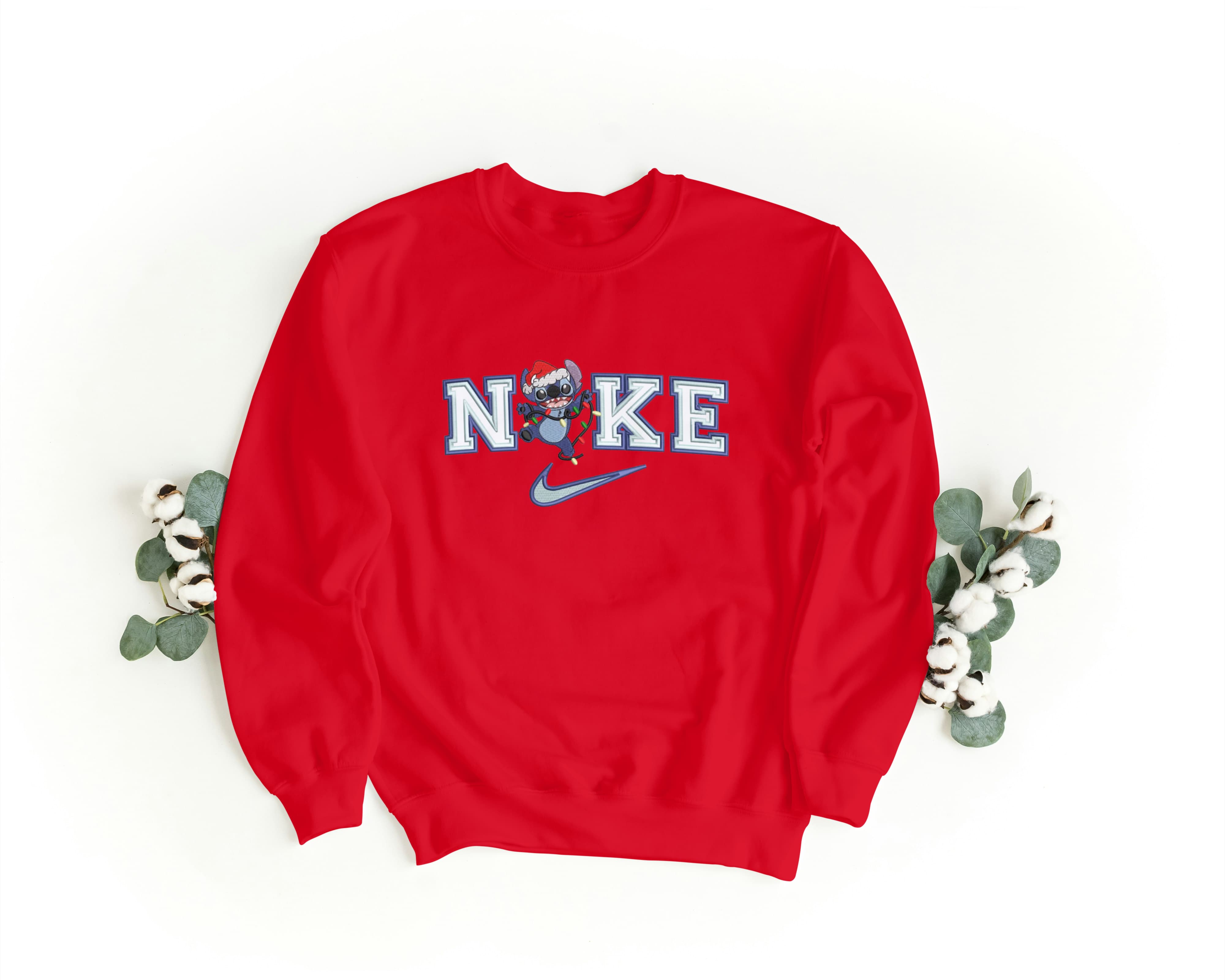 Felpa Ricamata Unisex – Morbida – Stile Streetwear – Stich Natalizio