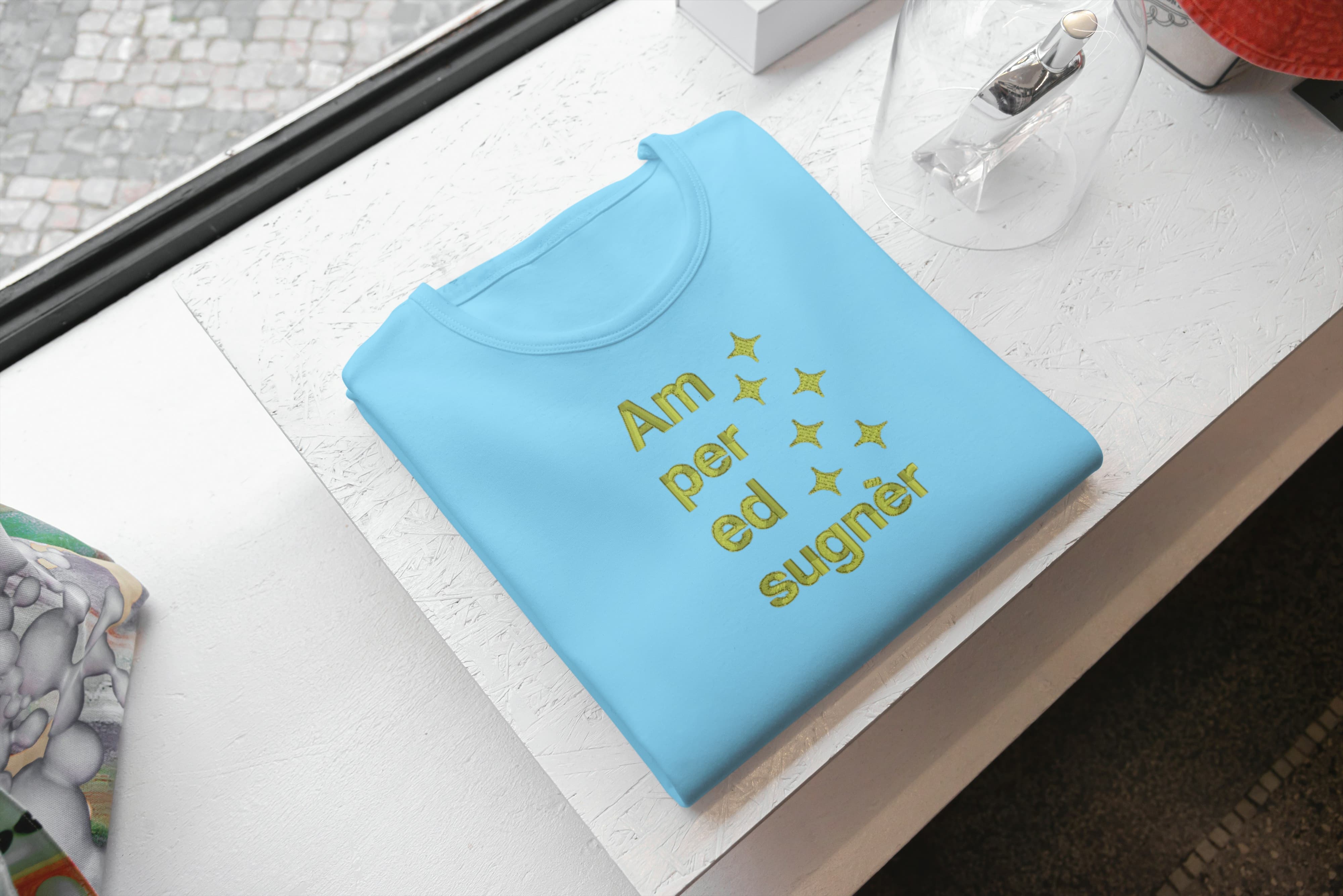T-Shirt Unisex Ricamata 100% Cotone – Confortevole – Design Am Per Ed Sugnèr-Biiply
