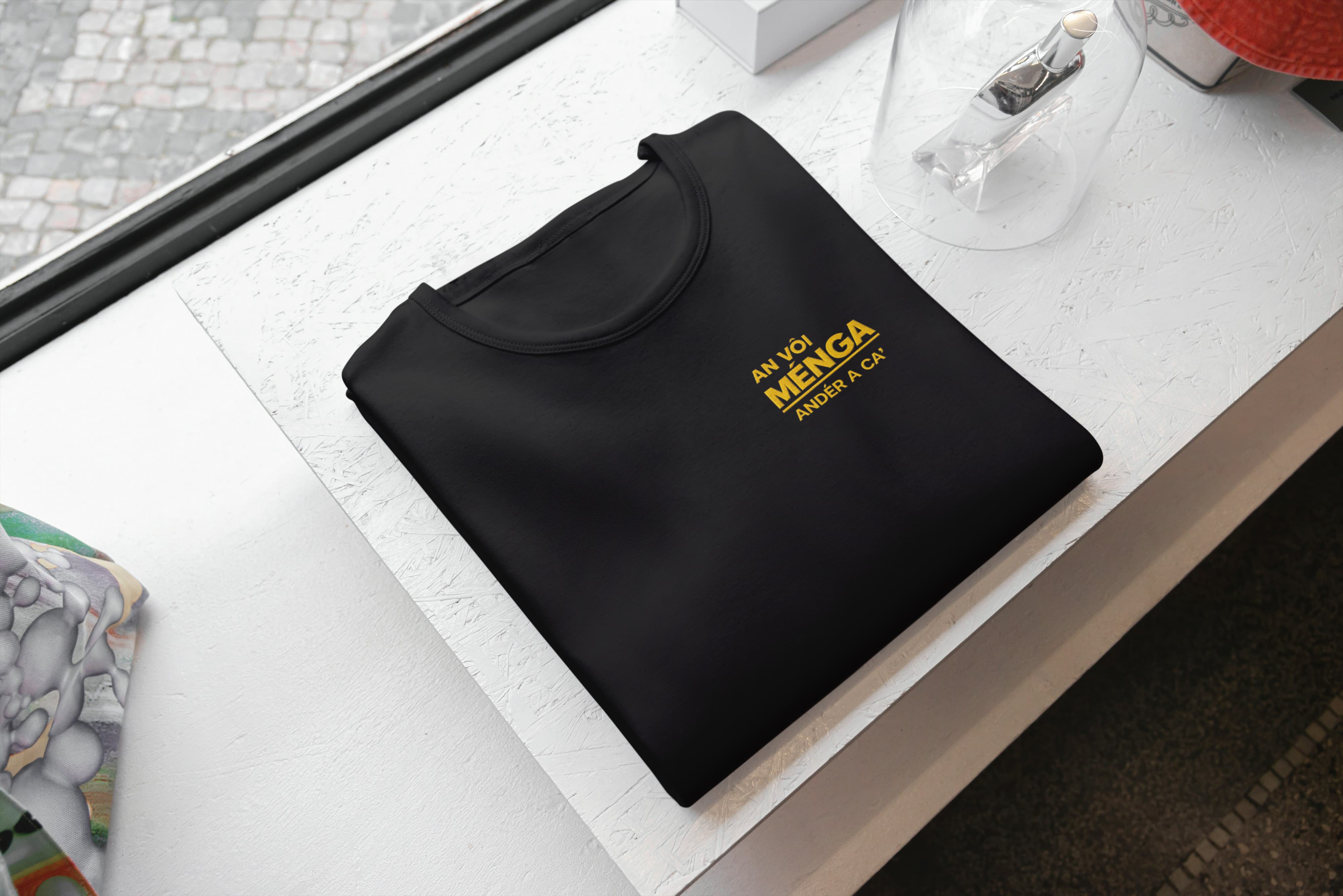 T-Shirt Unisex Ricamata 100% Cotone – Confortevole – Design An Voi Menga-Biiply