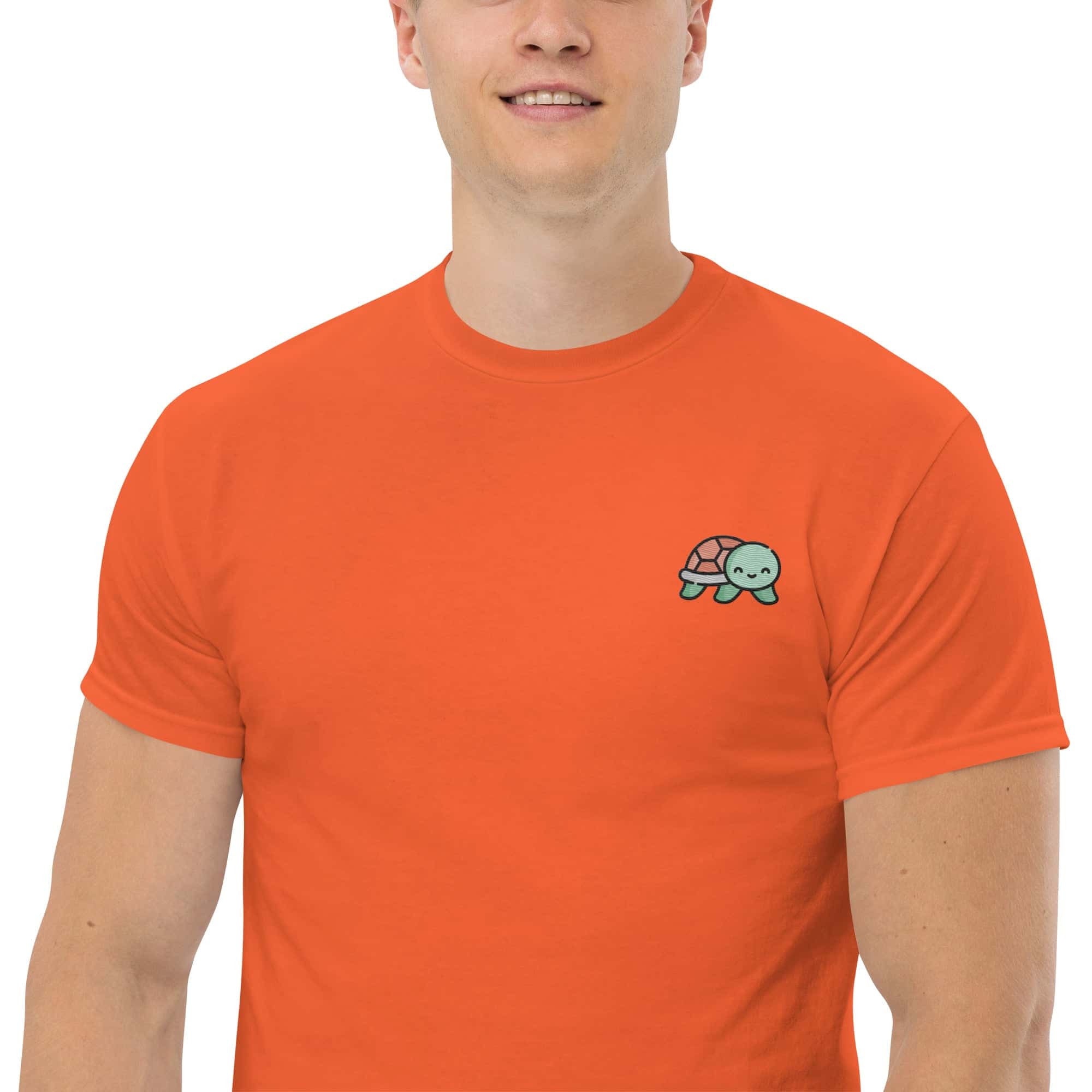 T-Shirt Unisex Ricamata 100% Cotone – Confortevole – Design Baby Testuggine-Biiply