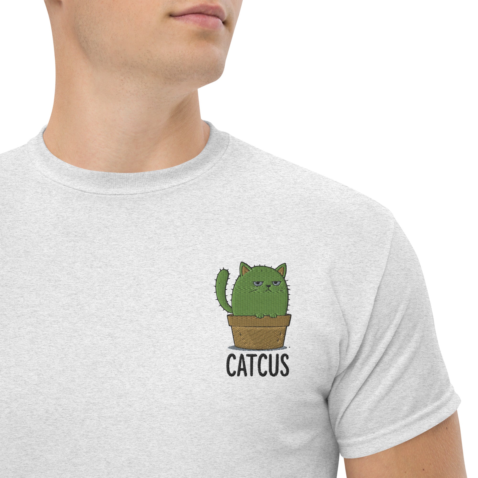 T-Shirt Unisex Ricamata 100% Cotone – Confortevole – Design Catcus-Biiply