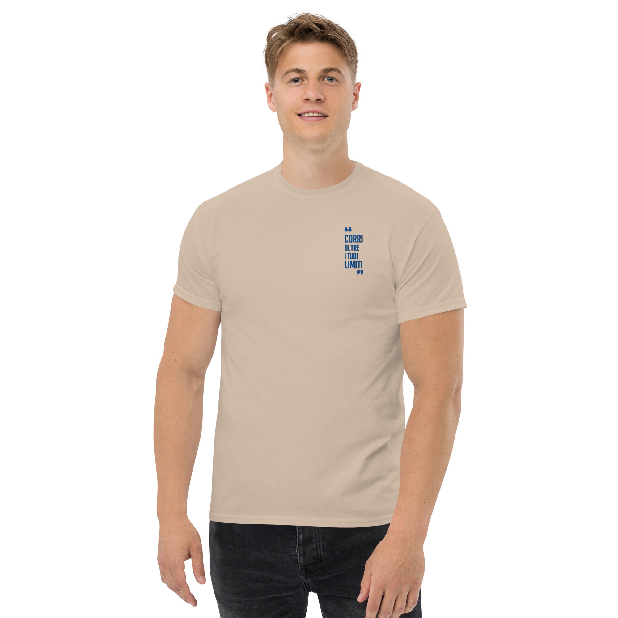T-Shirt Unisex Ricamata 100% Cotone – Confortevole – Design Corri Oltre-Biiply