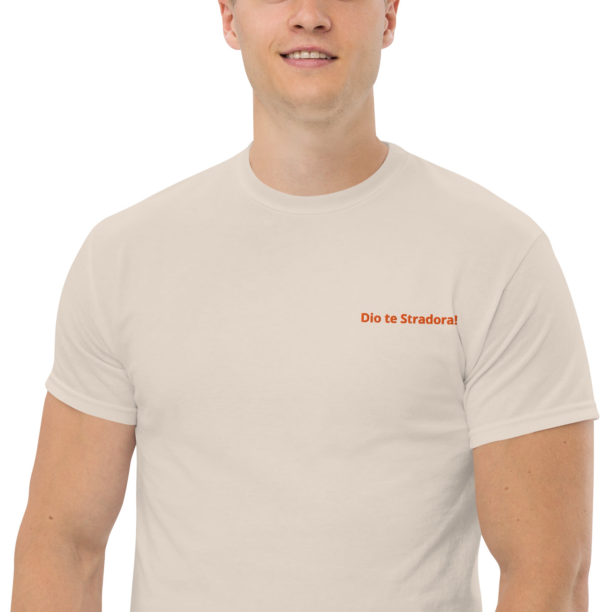 T-Shirt Unisex Ricamata 100% Cotone – Confortevole – Design Dio te stradora-Biiply