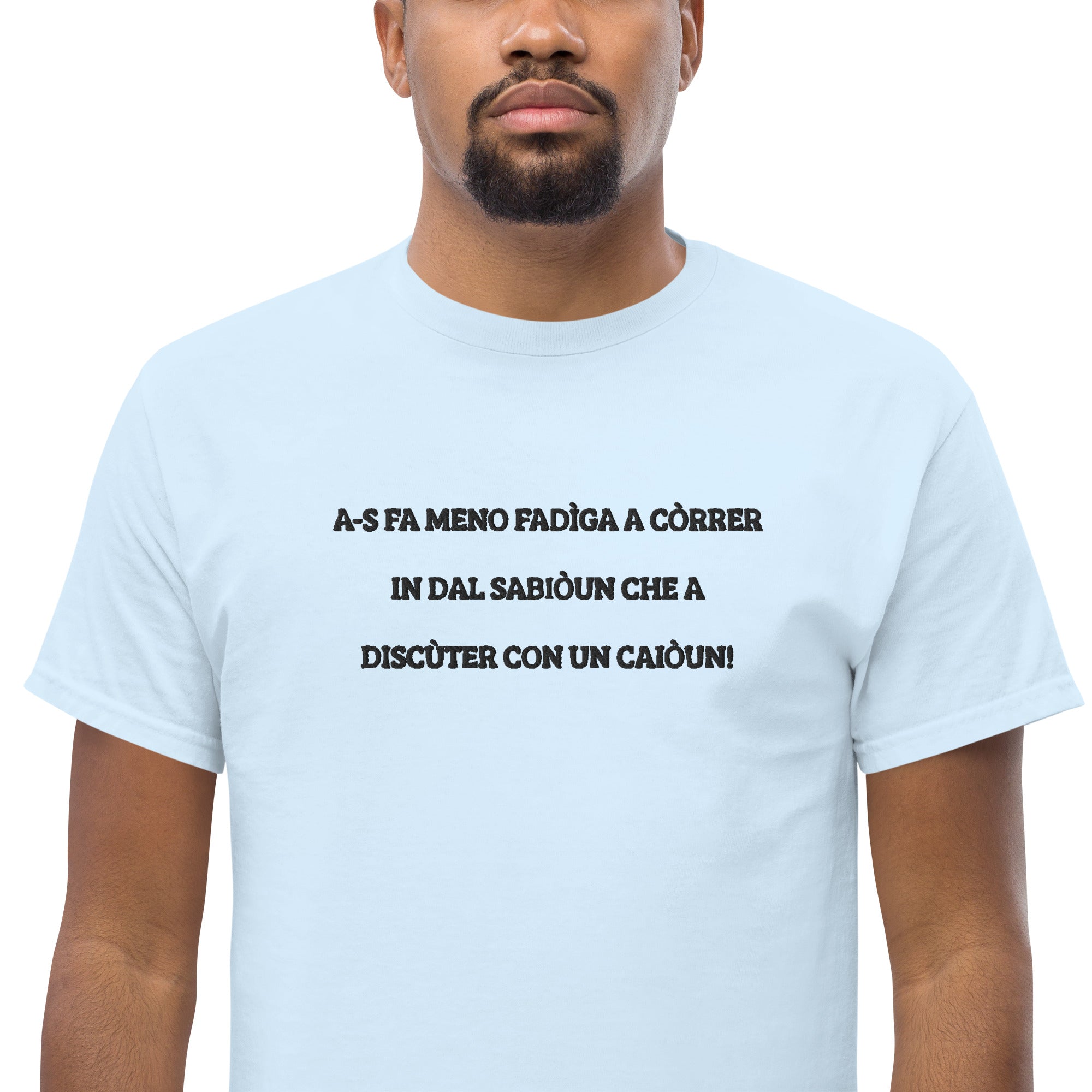 T-Shirt Unisex Ricamata 100% Cotone – Confortevole – Design Discùter Con Un Caiòun!-Biiply