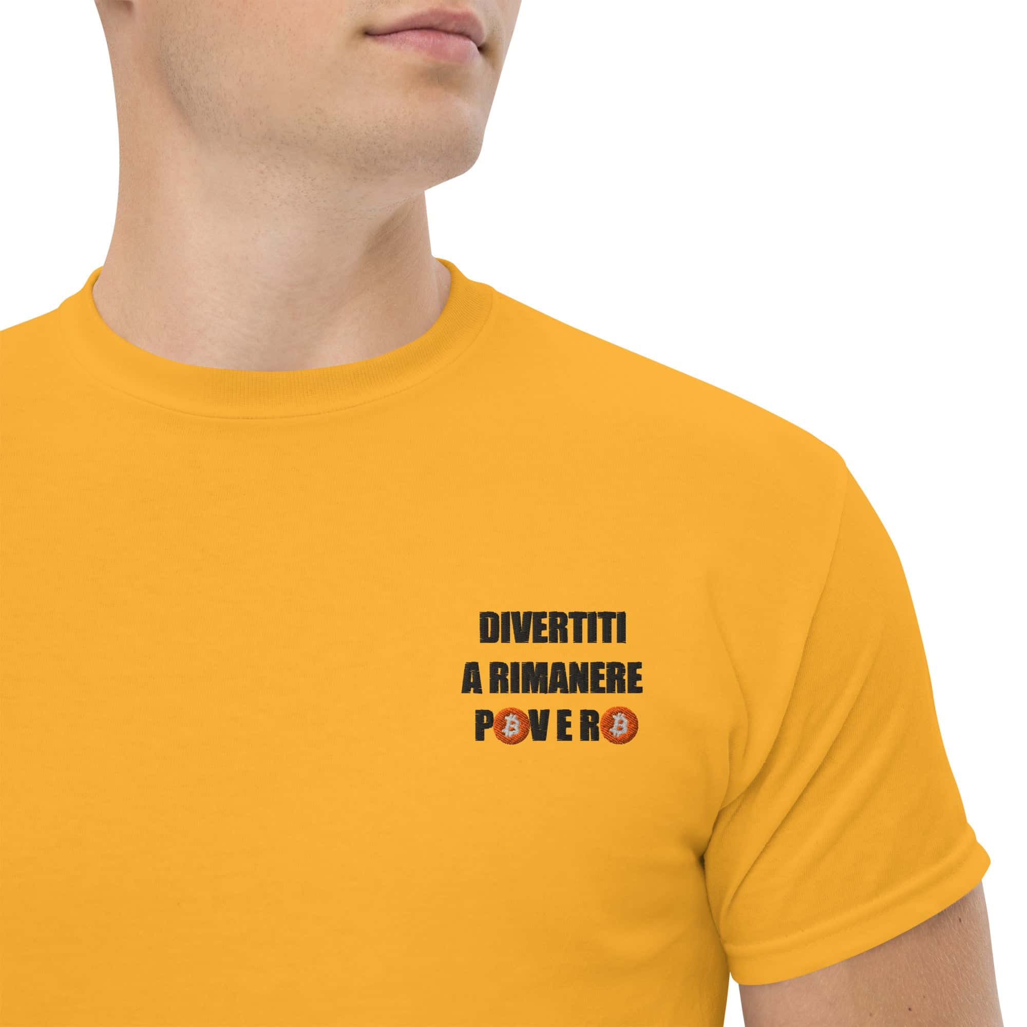 T-Shirt Unisex Ricamata 100% Cotone – Confortevole – Design Divertiti a Rimanere Povero BTC-Biiply