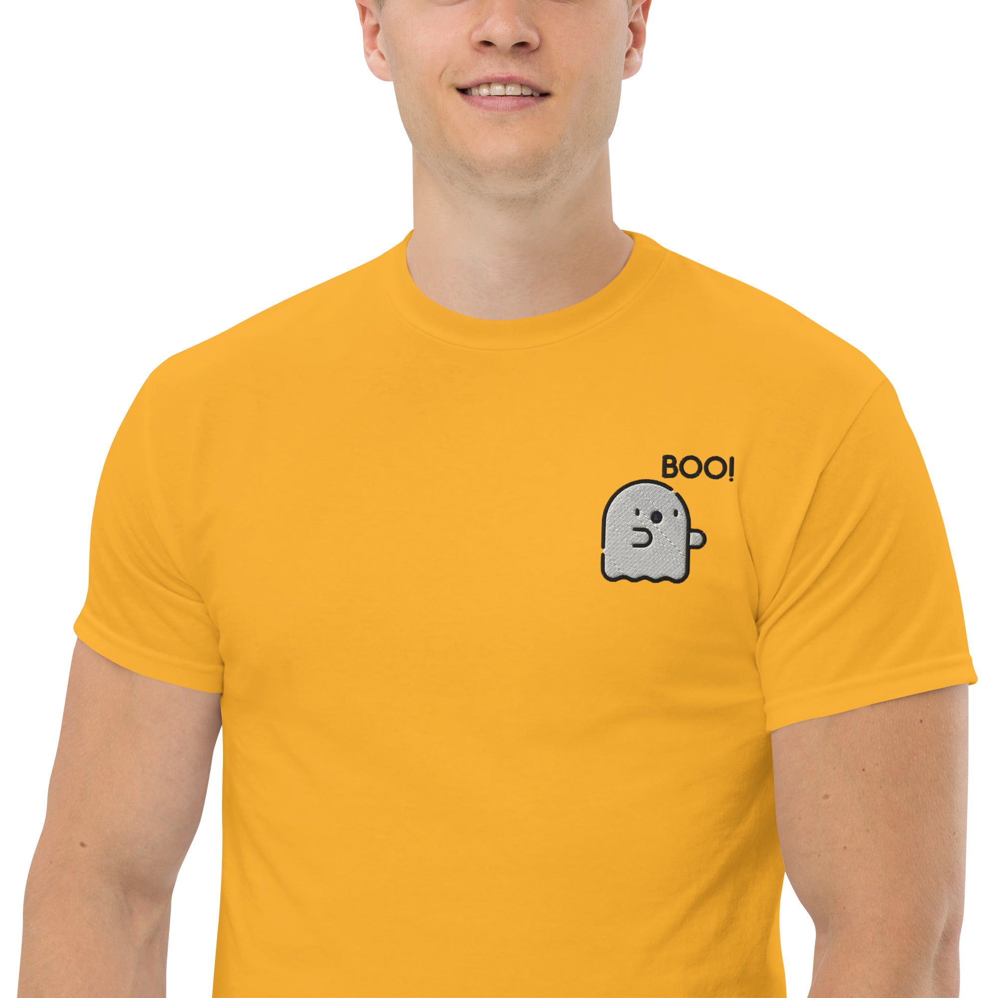 Ricamo Personalizzato - T-shirt Ricamata Unisex – 100% Cotone – Stile Streetwear e Confortevole – Fantasmino Boo!-Biiply