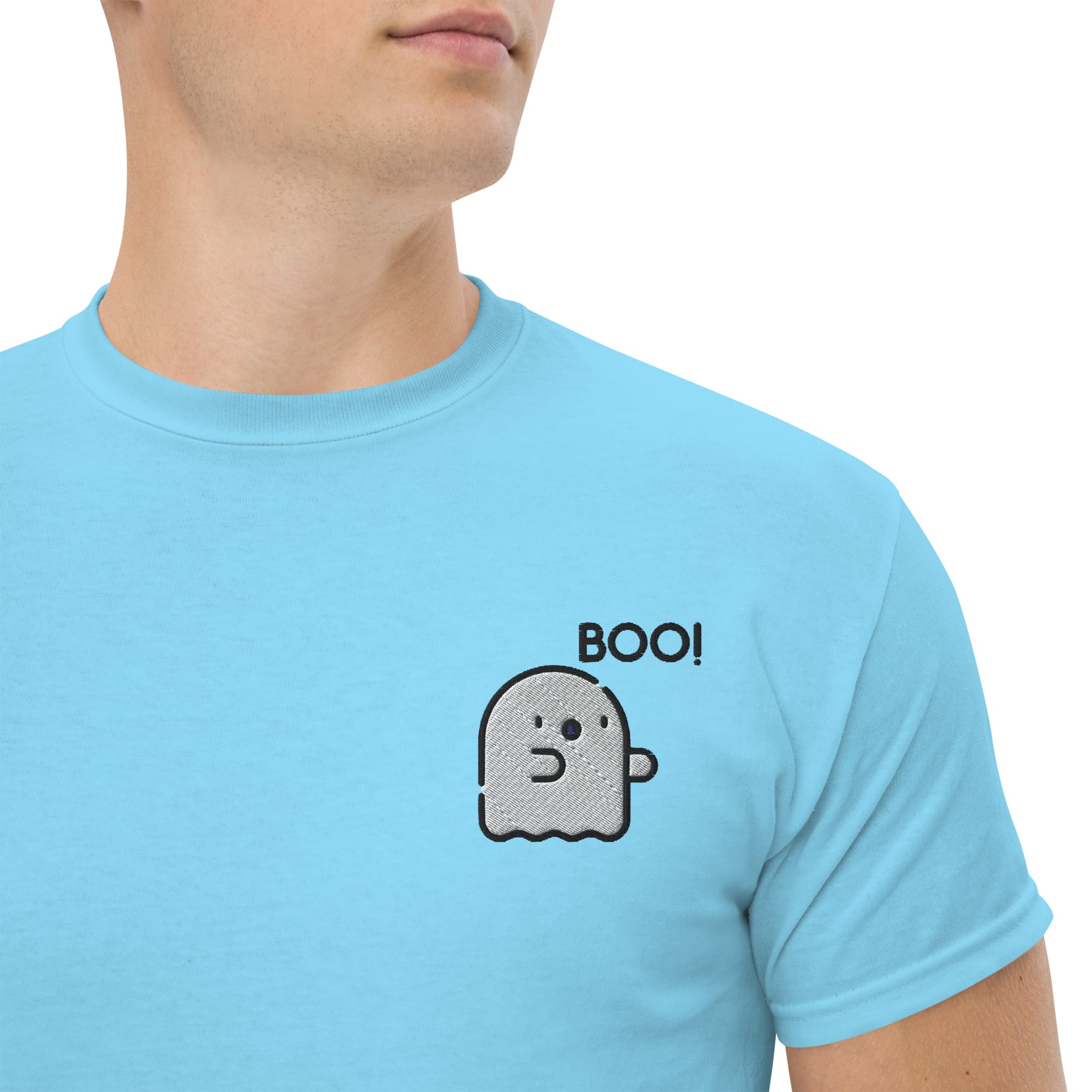 Ricamo Personalizzato - T-shirt Ricamata Unisex – 100% Cotone – Stile Streetwear e Confortevole – Fantasmino Boo!-Biiply