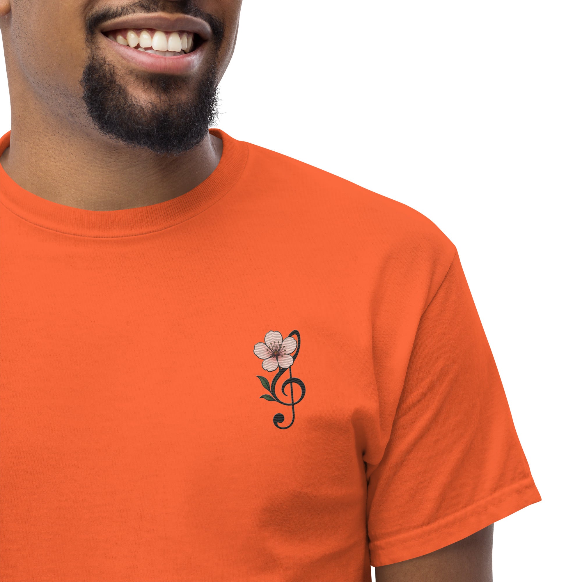 T-Shirt Unisex Ricamata 100% Cotone – Confortevole – Design Fiore di Ciliegio-Biiply