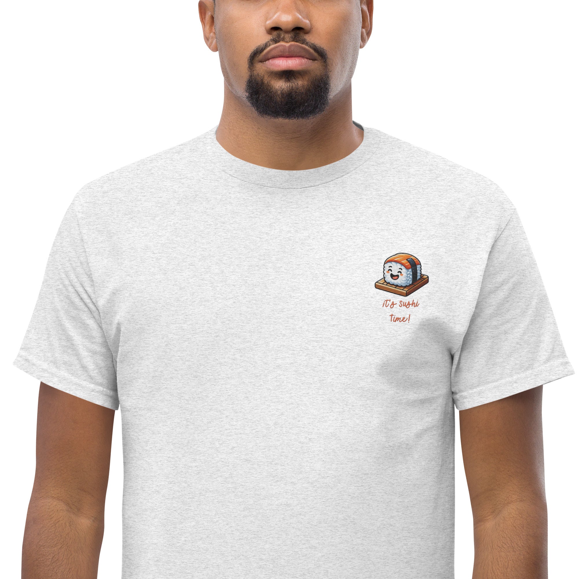 T-Shirt Unisex Ricamata 100% Cotone – Confortevole – Design It's Sushi Time-Biiply