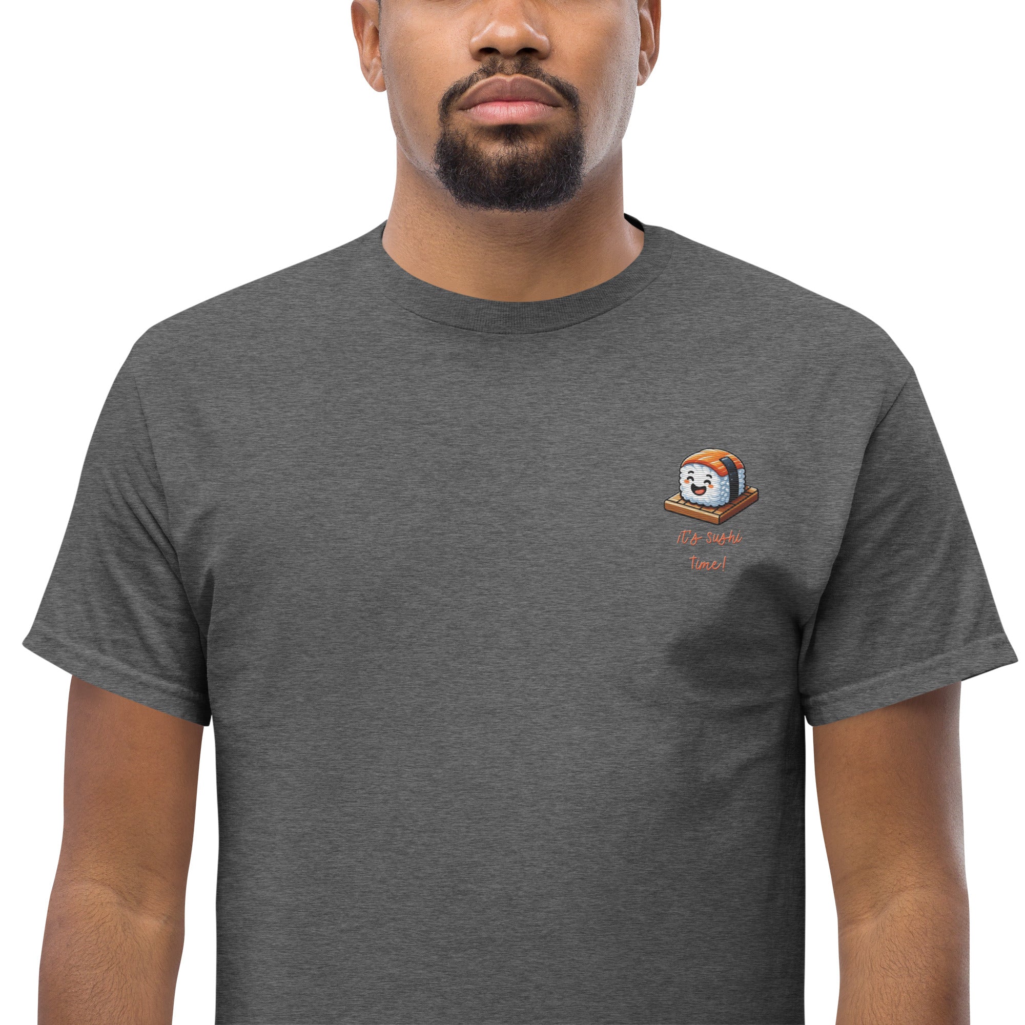 T-Shirt Unisex Ricamata 100% Cotone – Confortevole – Design It's Sushi Time-Biiply