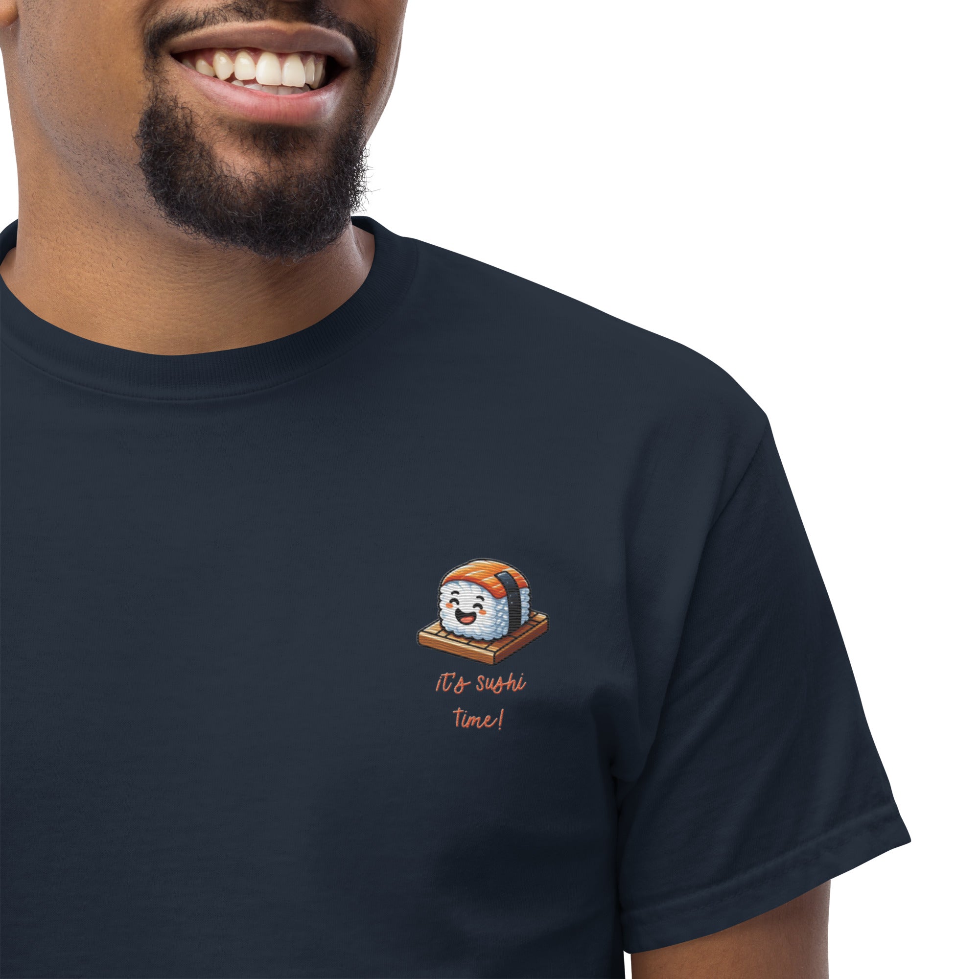 T-Shirt Unisex Ricamata 100% Cotone – Confortevole – Design It's Sushi Time-Biiply