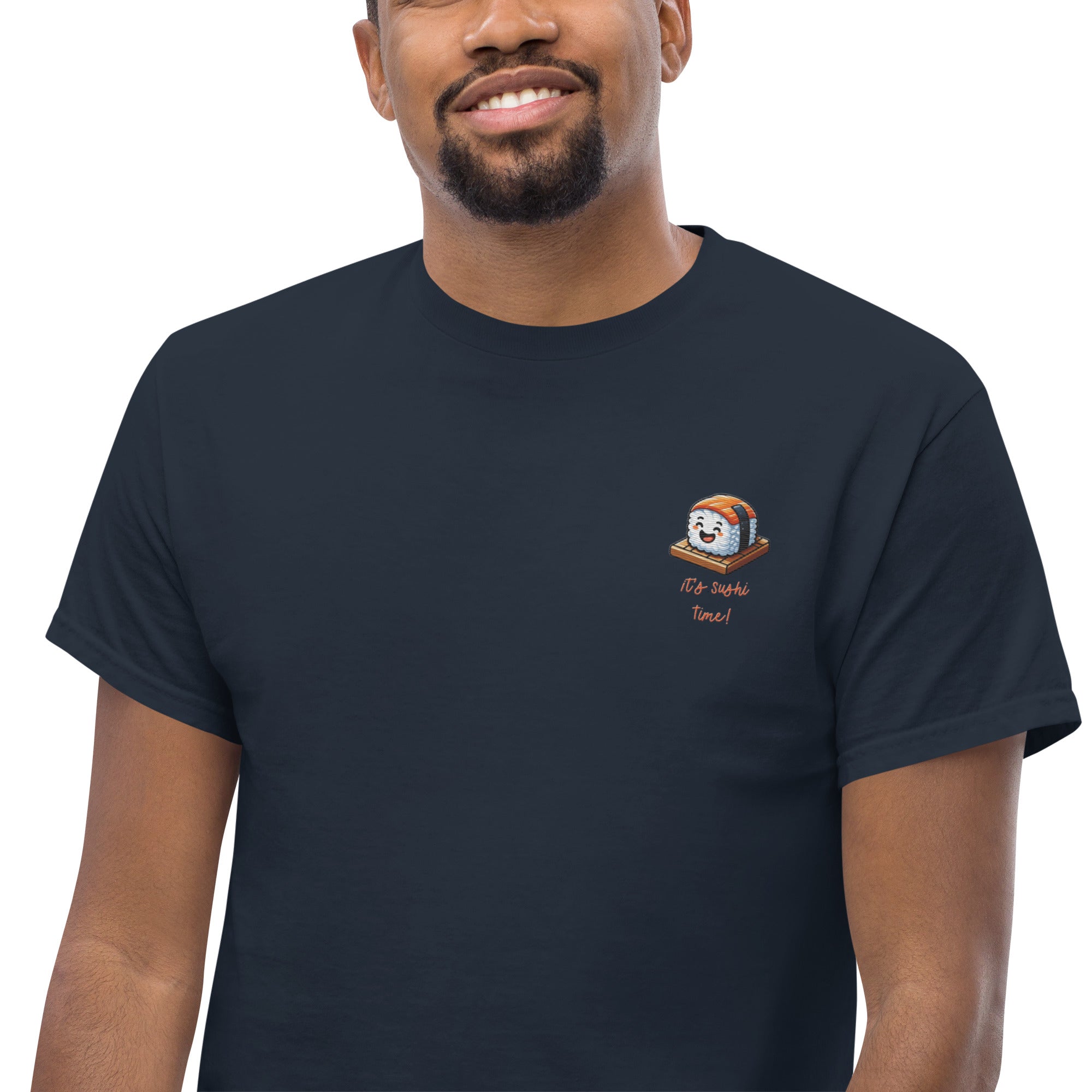 T-Shirt Unisex Ricamata 100% Cotone – Confortevole – Design It's Sushi Time-Biiply