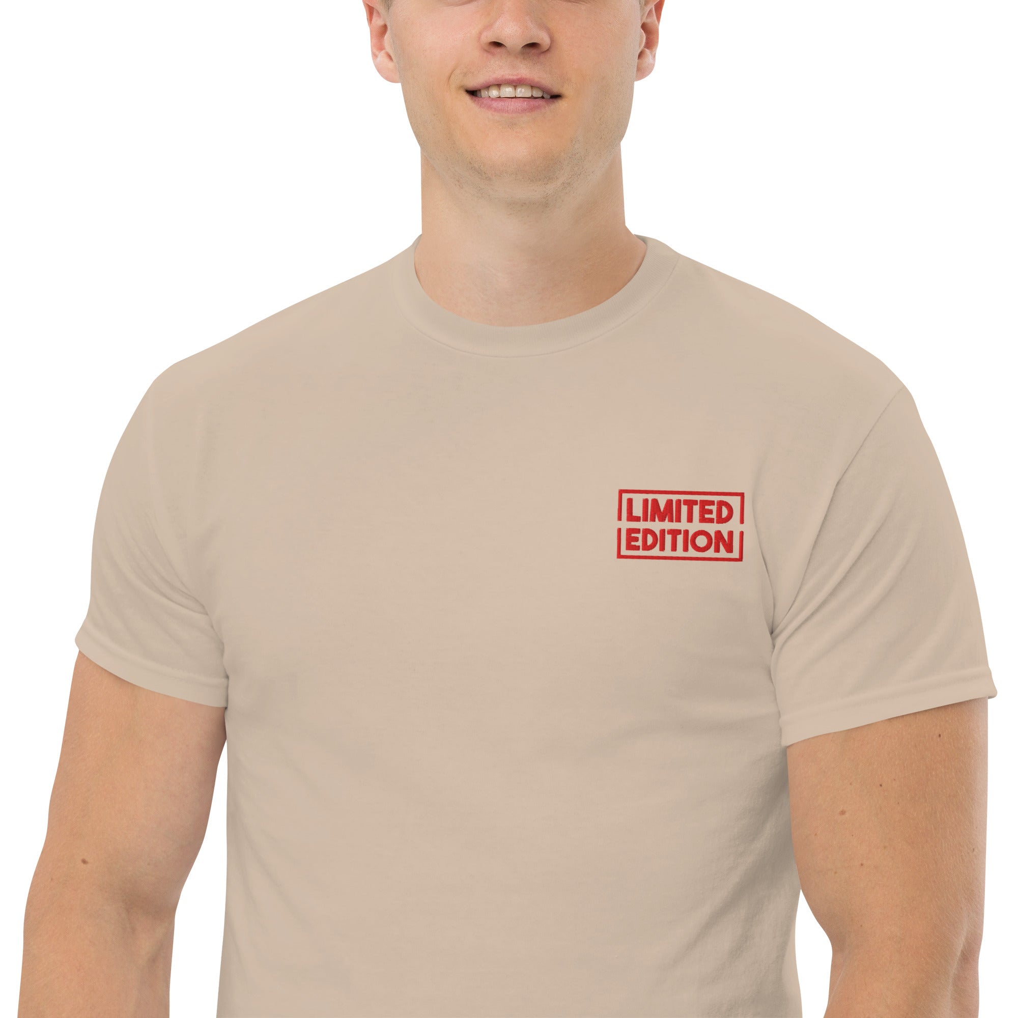 T-Shirt Unisex Ricamata 100% Cotone – Confortevole – Design Limited Edition Minimal-Biiply