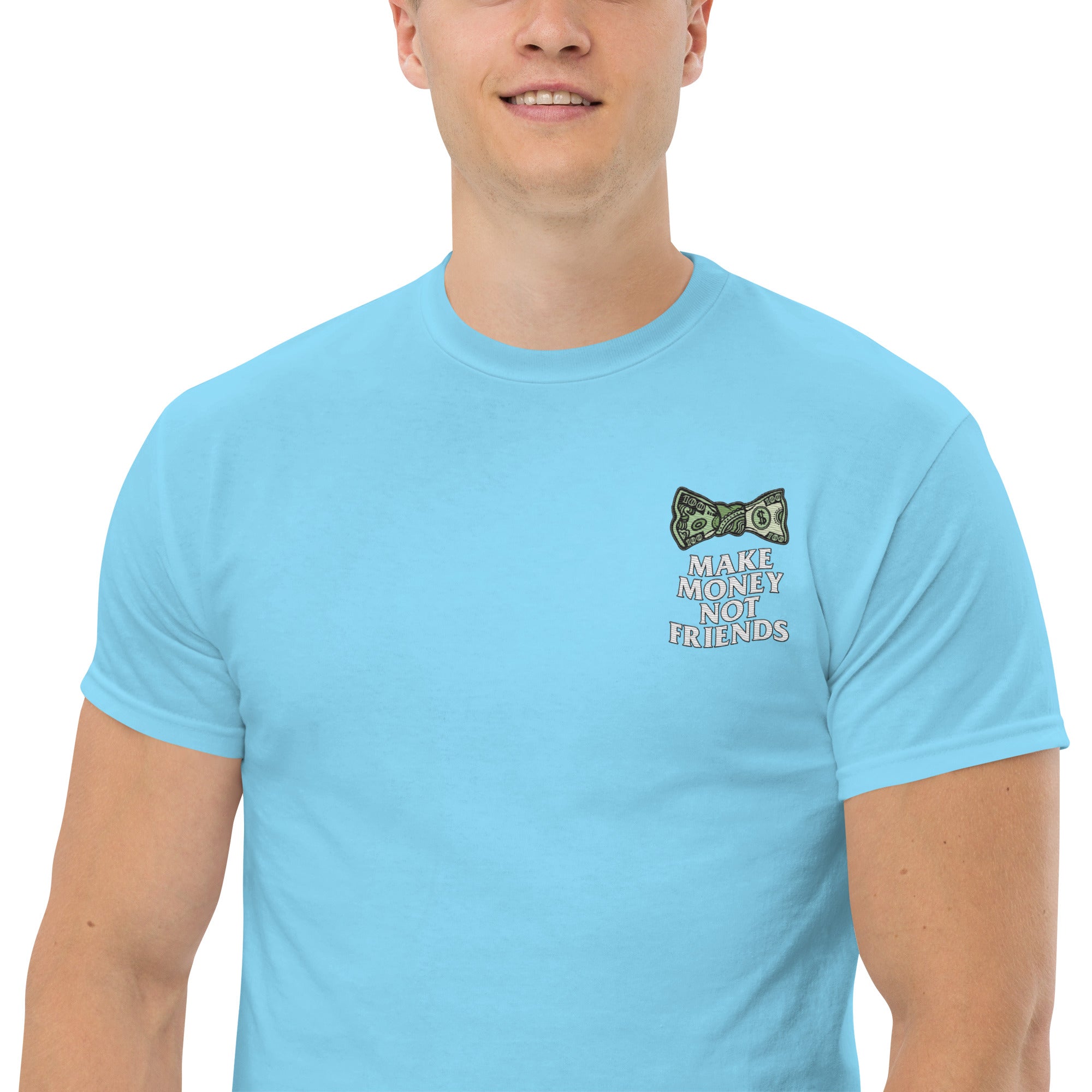 T-Shirt Unisex Ricamata 100% Cotone – Confortevole – Design Make Money Not Friends-Biiply