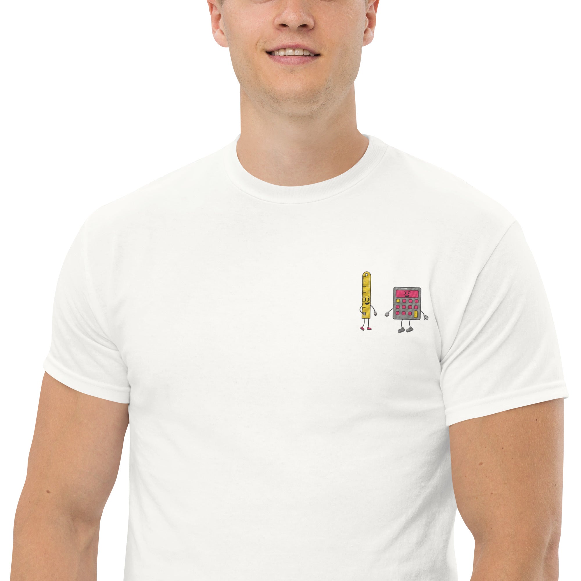 T-Shirt Unisex Ricamata 100% Cotone – Confortevole – Design Metro e Calcolatrice-Biiply