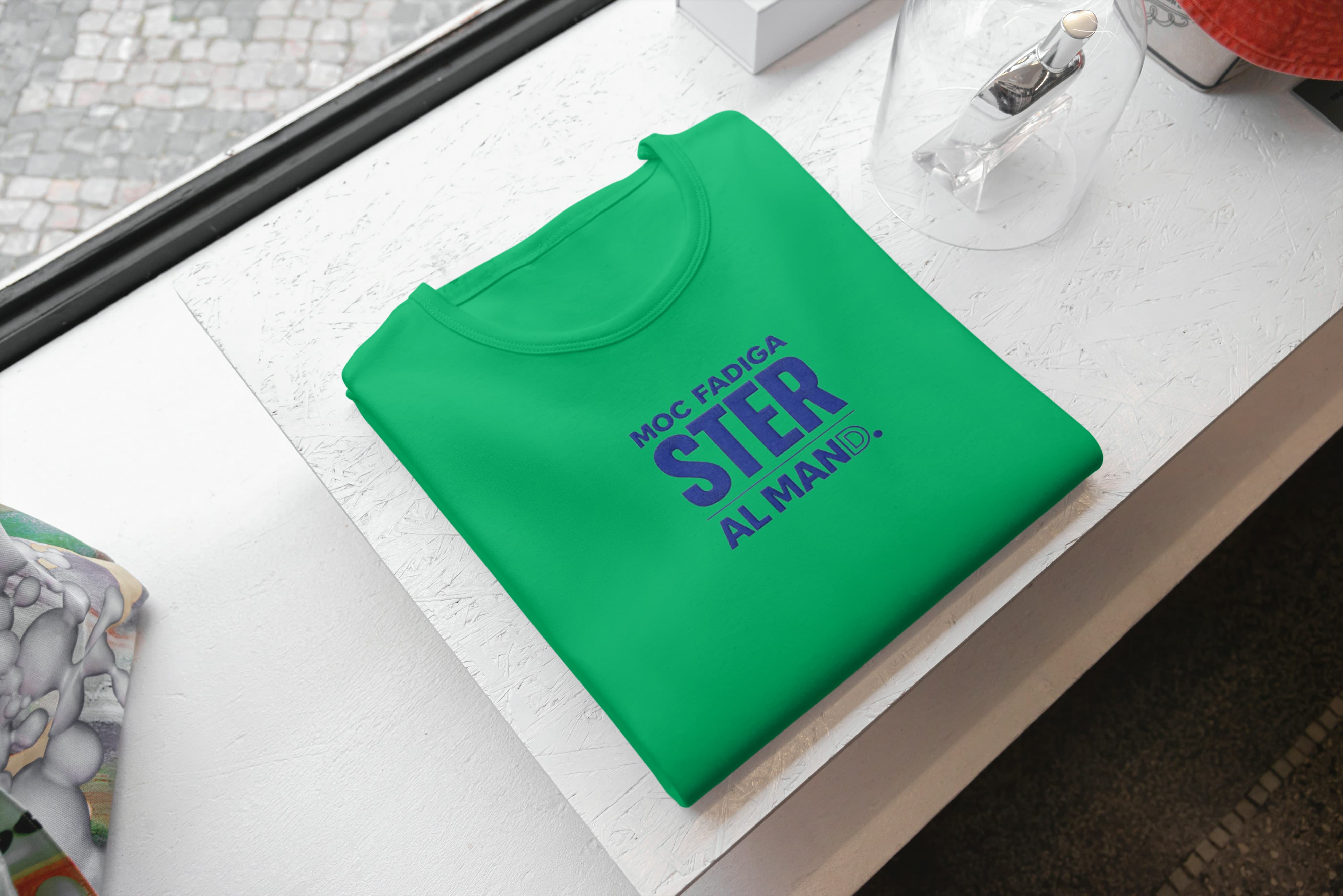 T-Shirt Unisex Ricamata 100% Cotone – Confortevole – Design Moc Fadiga ster al mand-Biiply
