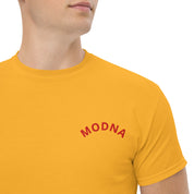T-Shirt Unisex Ricamata 100% Cotone – Confortevole – Design Modna-Biiply