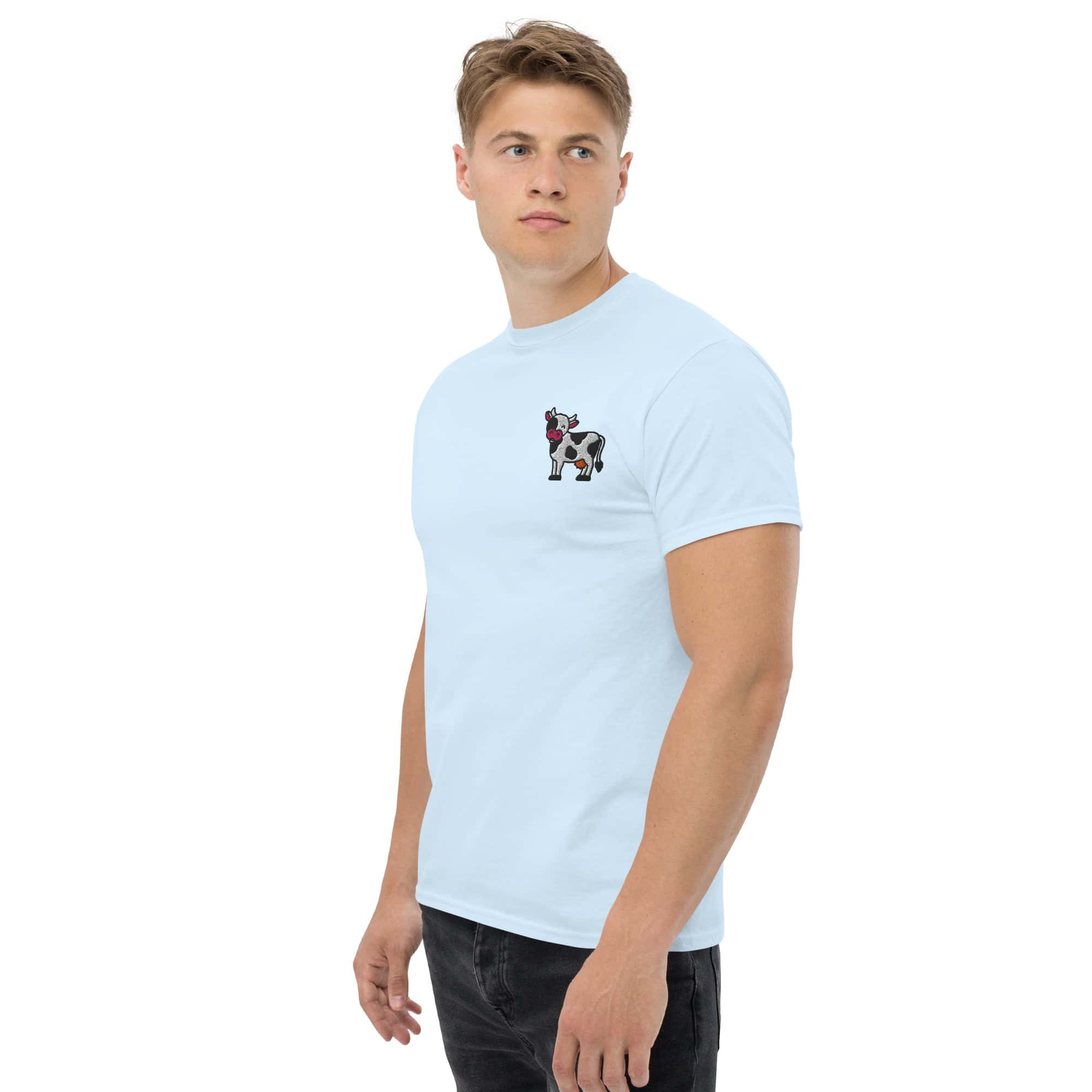 T-Shirt Unisex Ricamata 100% Cotone – Confortevole – Design Mucca-Biiply
