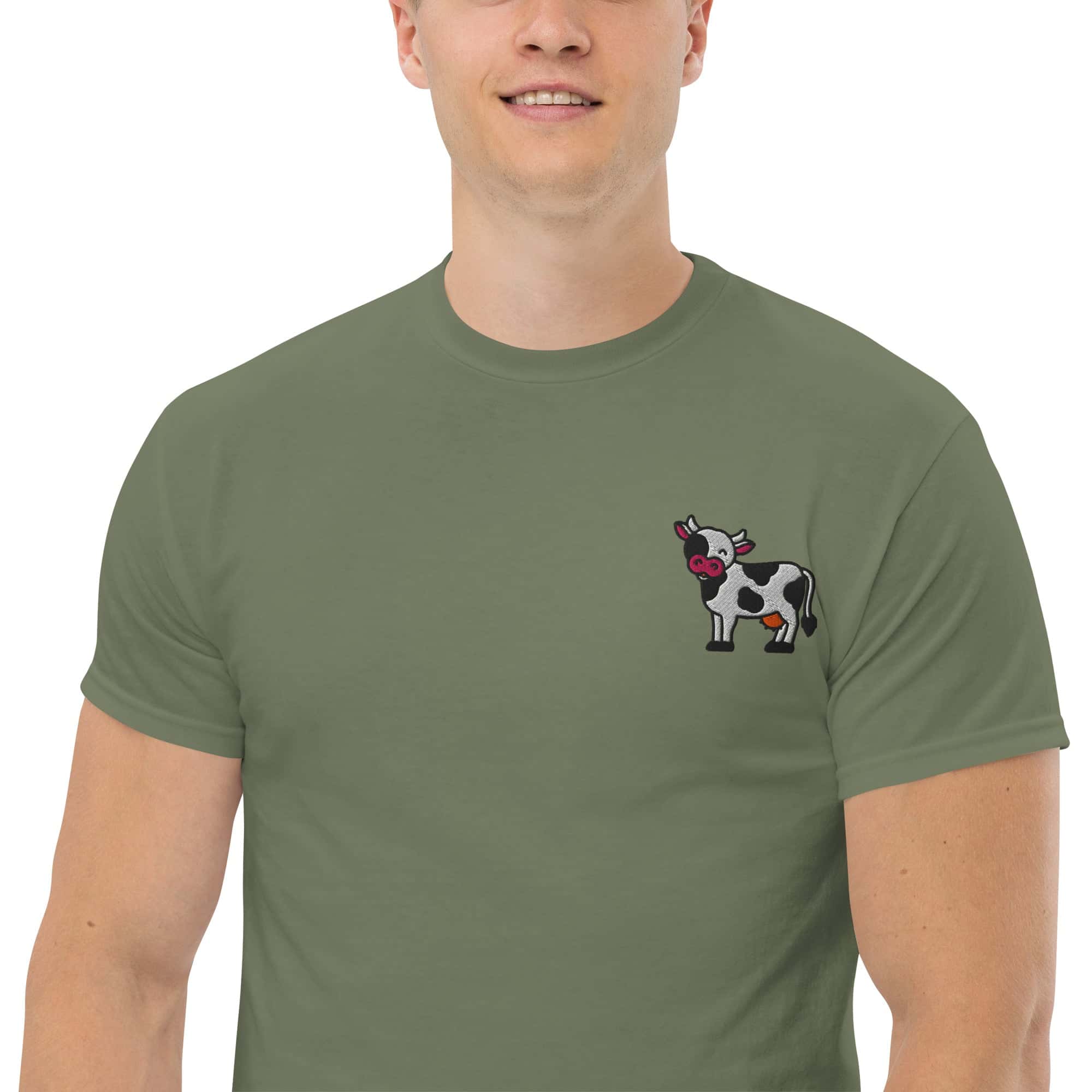 T-Shirt Unisex Ricamata 100% Cotone – Confortevole – Design Mucca-Biiply
