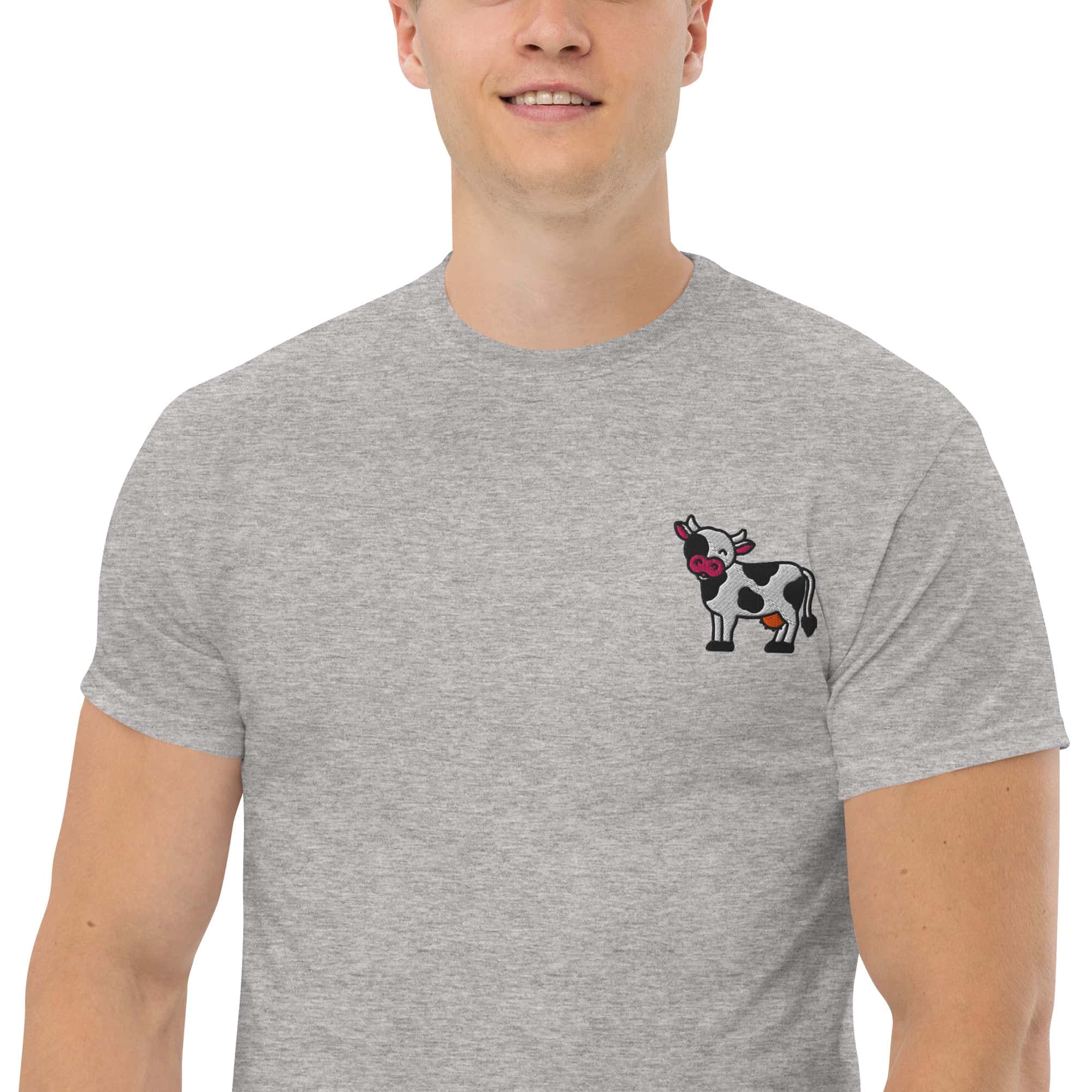 T-Shirt Unisex Ricamata 100% Cotone – Confortevole – Design Mucca-Biiply