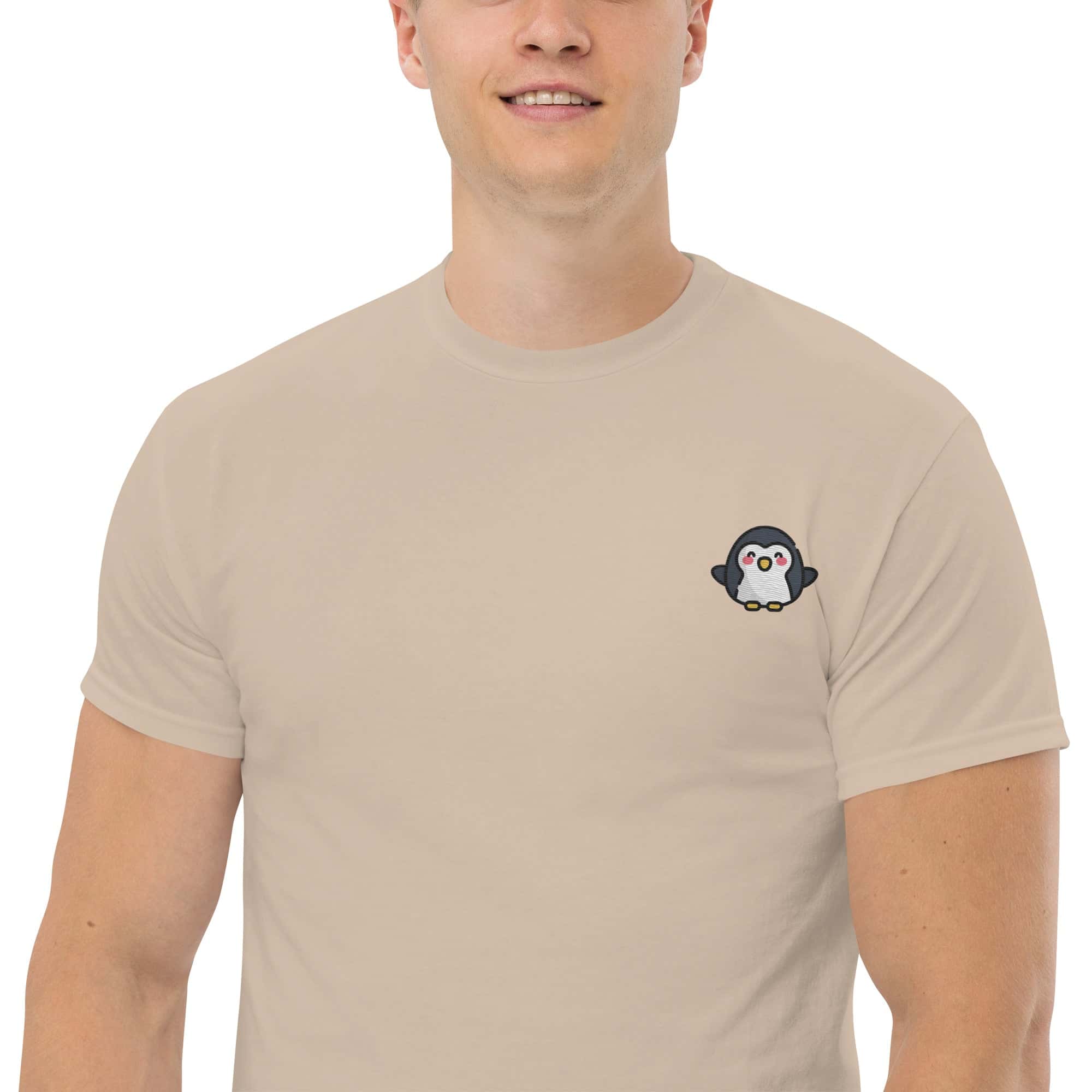 T-Shirt Unisex Ricamata 100% Cotone – Confortevole – Design Pinguino-Biiply
