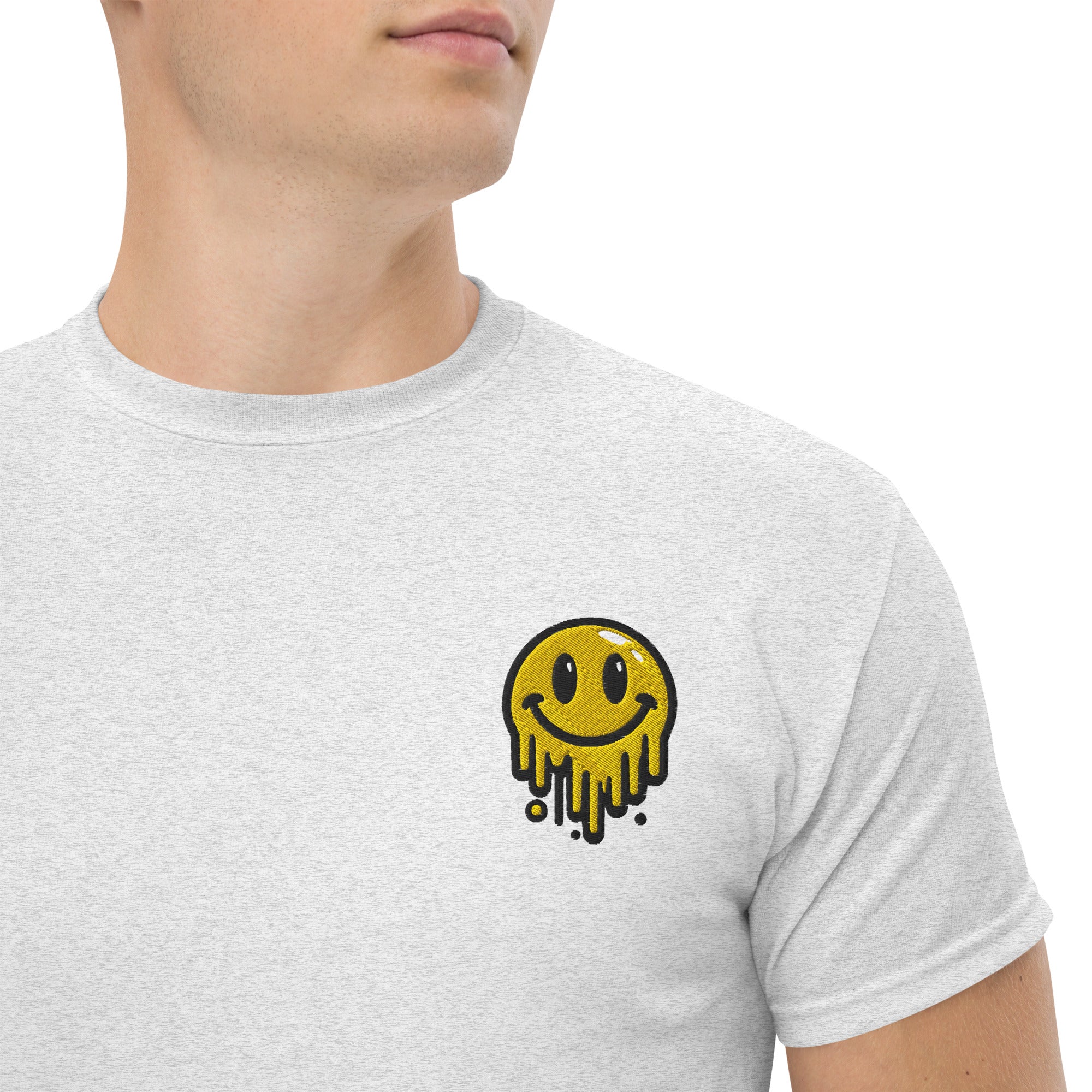 T-Shirt Unisex Ricamata 100% Cotone – Confortevole – Design Runny Smile-Biiply