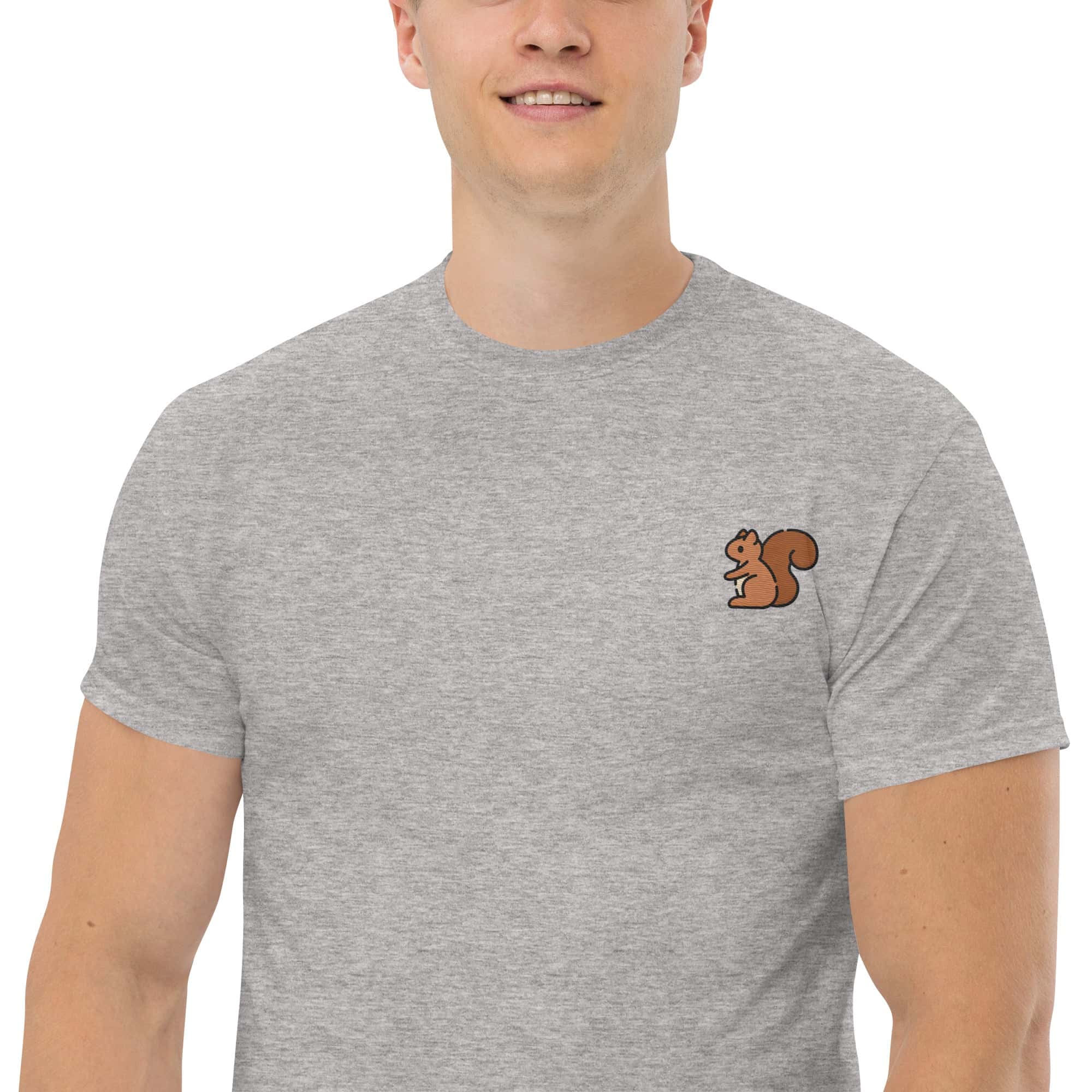 T-Shirt Unisex Ricamata 100% Cotone – Confortevole – Design Scoiattolo-Biiply