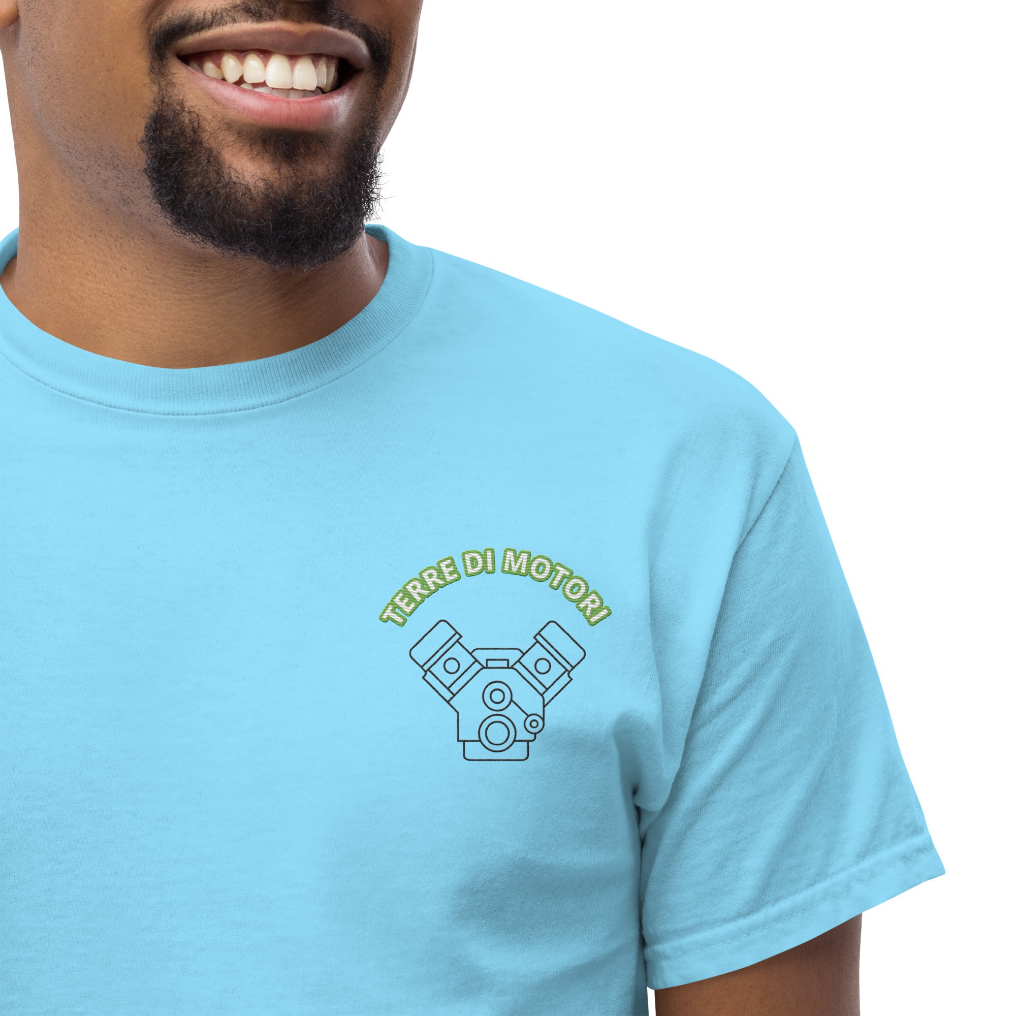 T-Shirt Unisex Ricamata 100% Cotone – Confortevole – Design Terre di Motori-Biiply