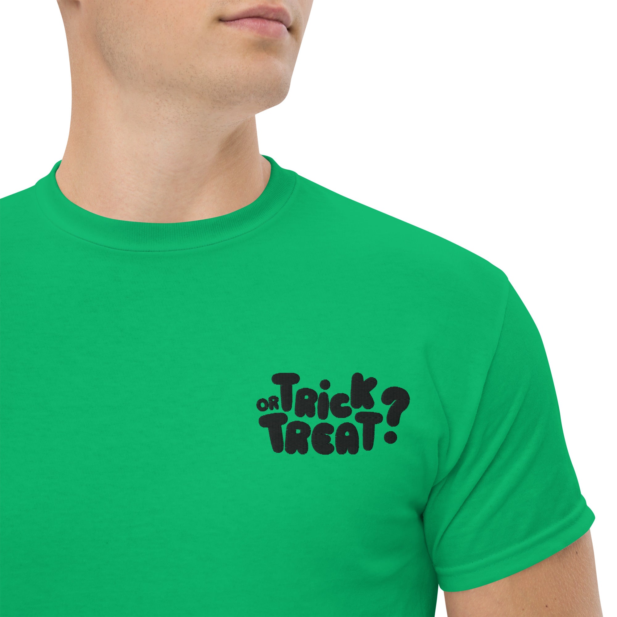 T-Shirt Unisex Ricamata 100% Cotone – Confortevole – Design Trick or Treat - 11 - Biiply - Inizia Il tuo progetto
