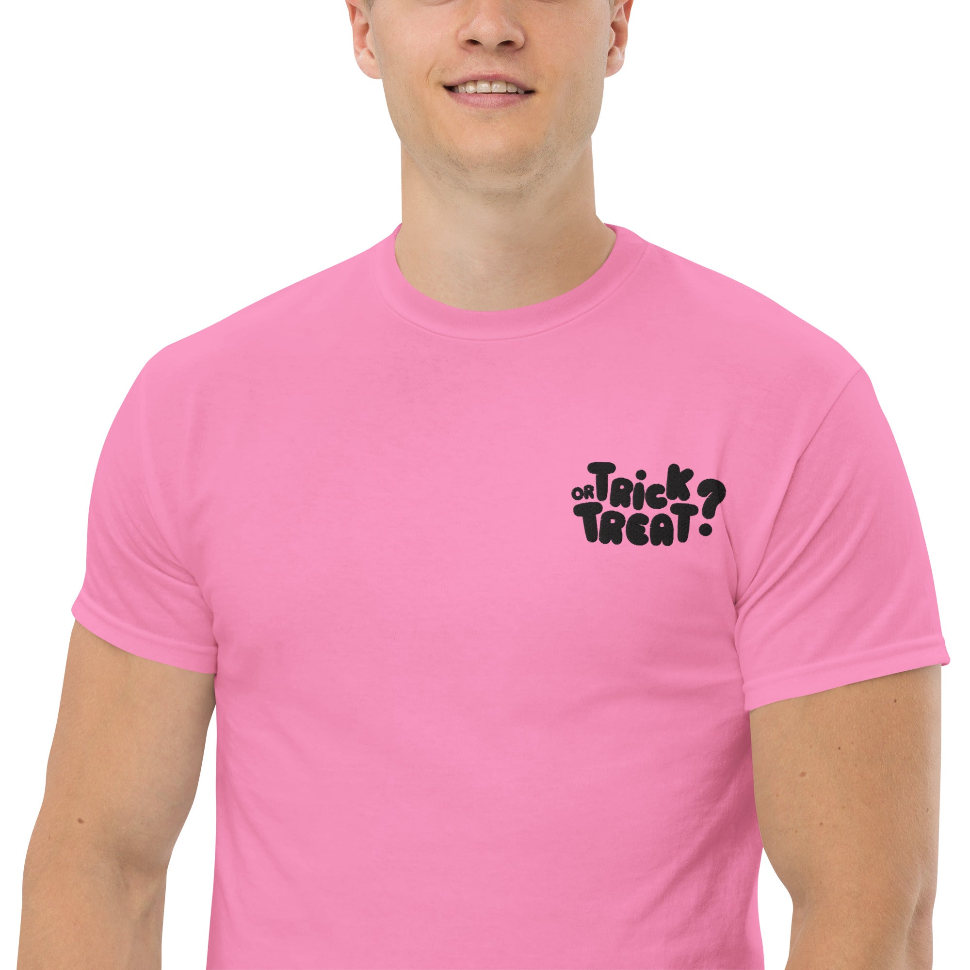 T-Shirt Unisex Ricamata 100% Cotone – Confortevole – Design Trick or Treat - 18 - Biiply - Inizia Il tuo progetto