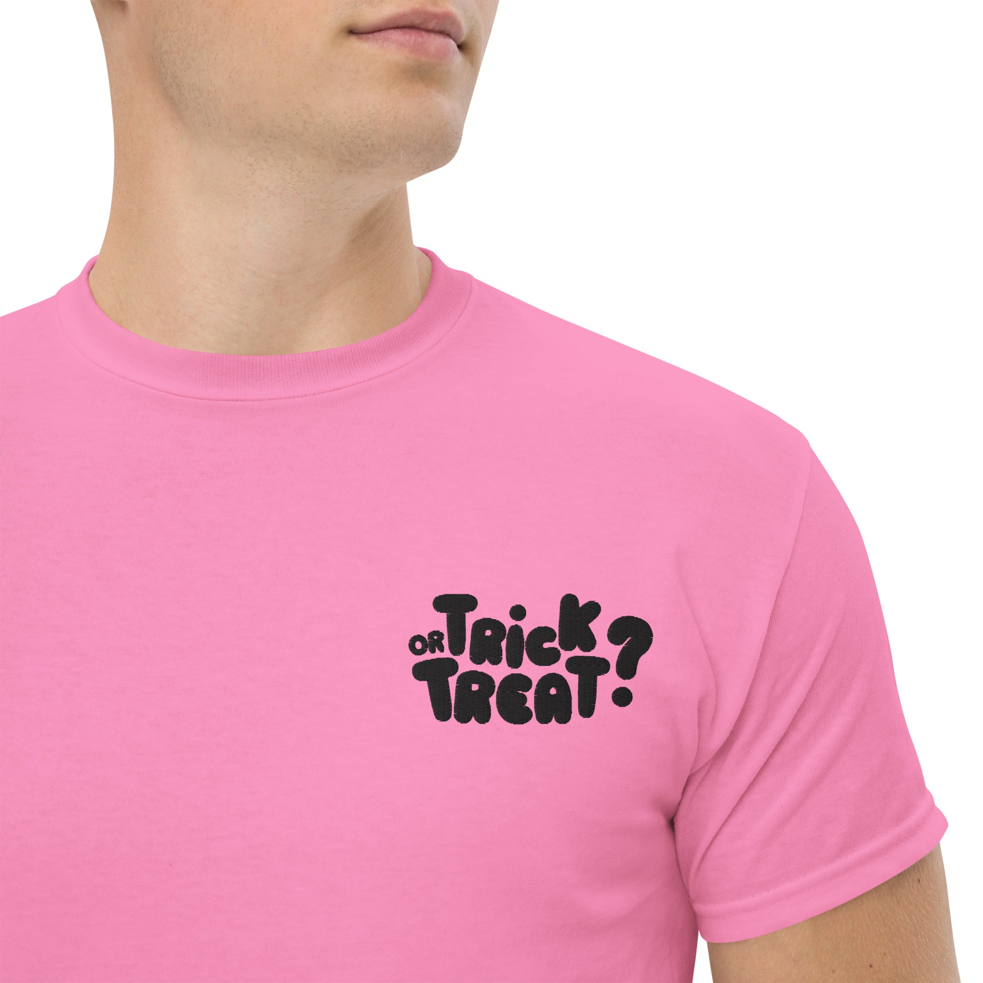 T-Shirt Unisex Ricamata 100% Cotone – Confortevole – Design Trick or Treat - 19 - Biiply - Inizia Il tuo progetto