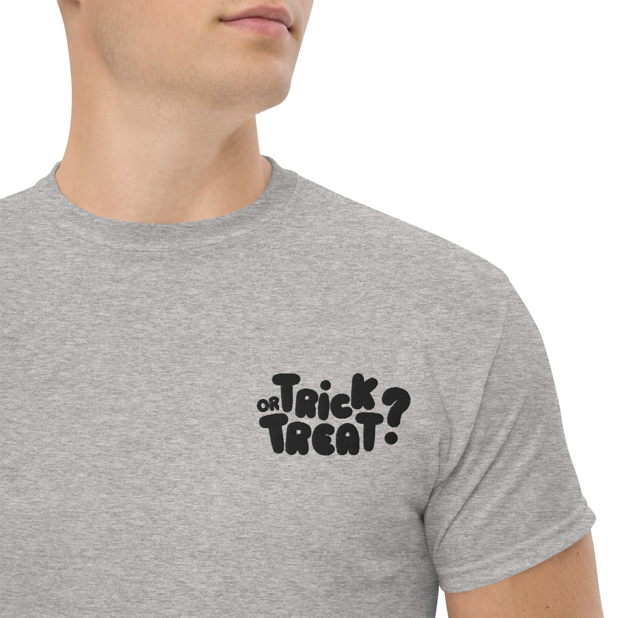 T-Shirt Unisex Ricamata 100% Cotone – Confortevole – Design Trick or Treat - 43 - Biiply - Inizia Il tuo progetto