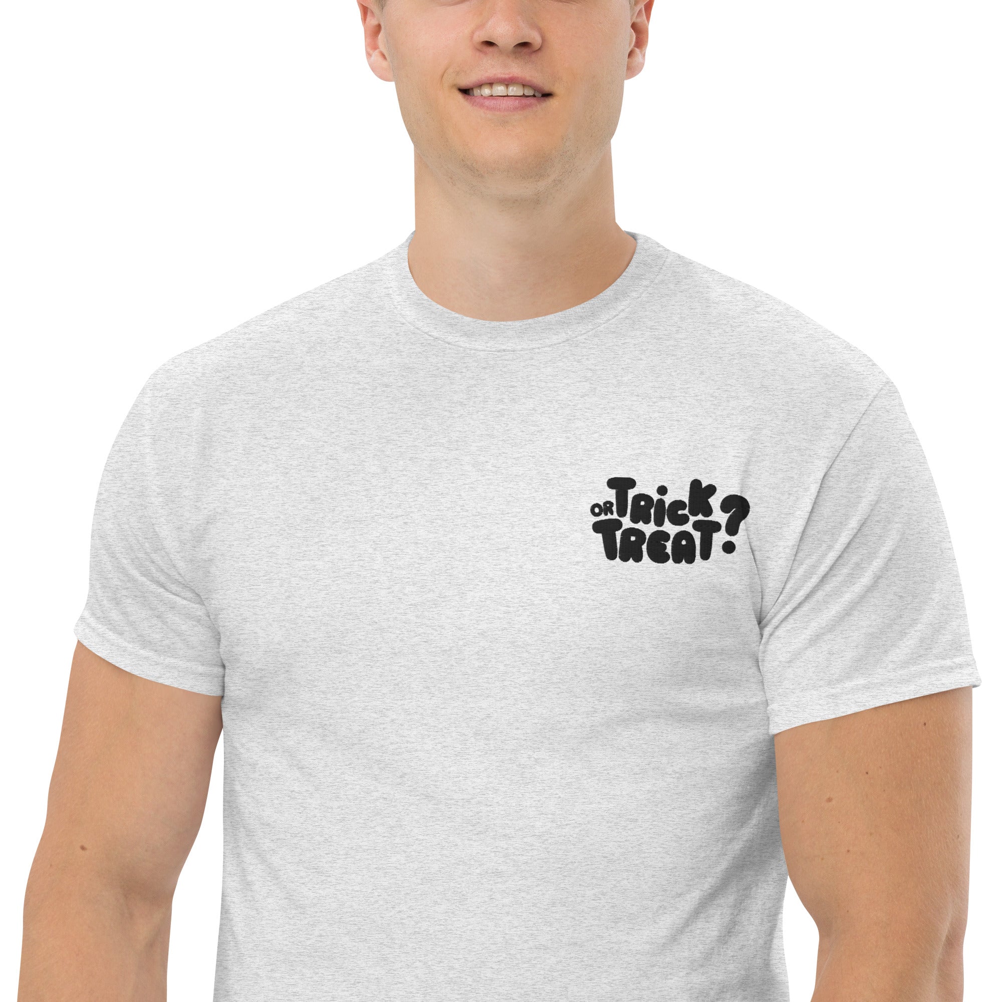 T-Shirt Unisex Ricamata 100% Cotone – Confortevole – Design Trick or Treat - 58 - Biiply - Inizia Il tuo progetto